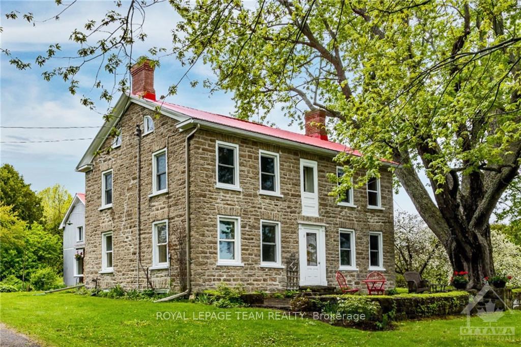 Photo 1 of 246 Heritage Drive, Montague, Montague Twp — HOMEH