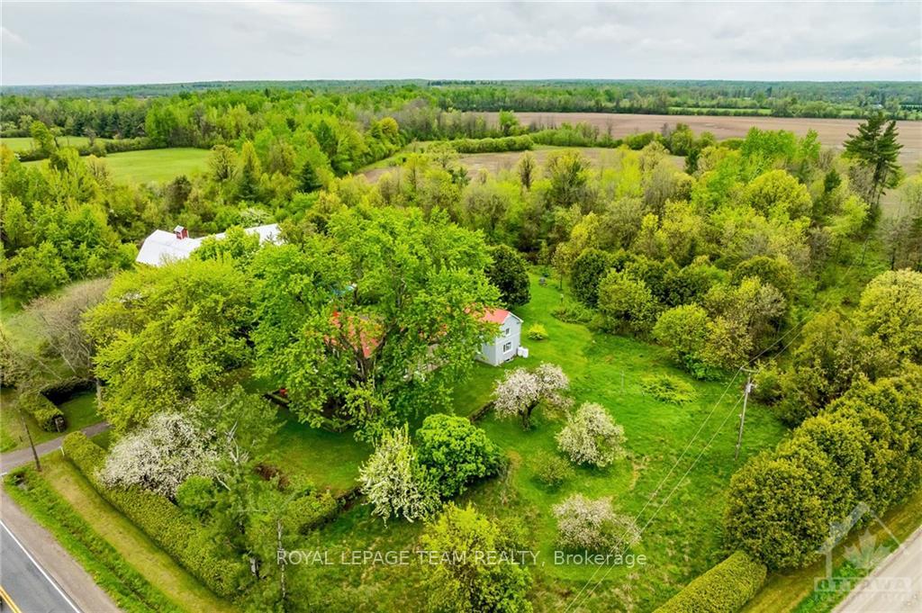 Photo 11 of 246 Heritage Drive, Montague, Montague Twp — HOMEH