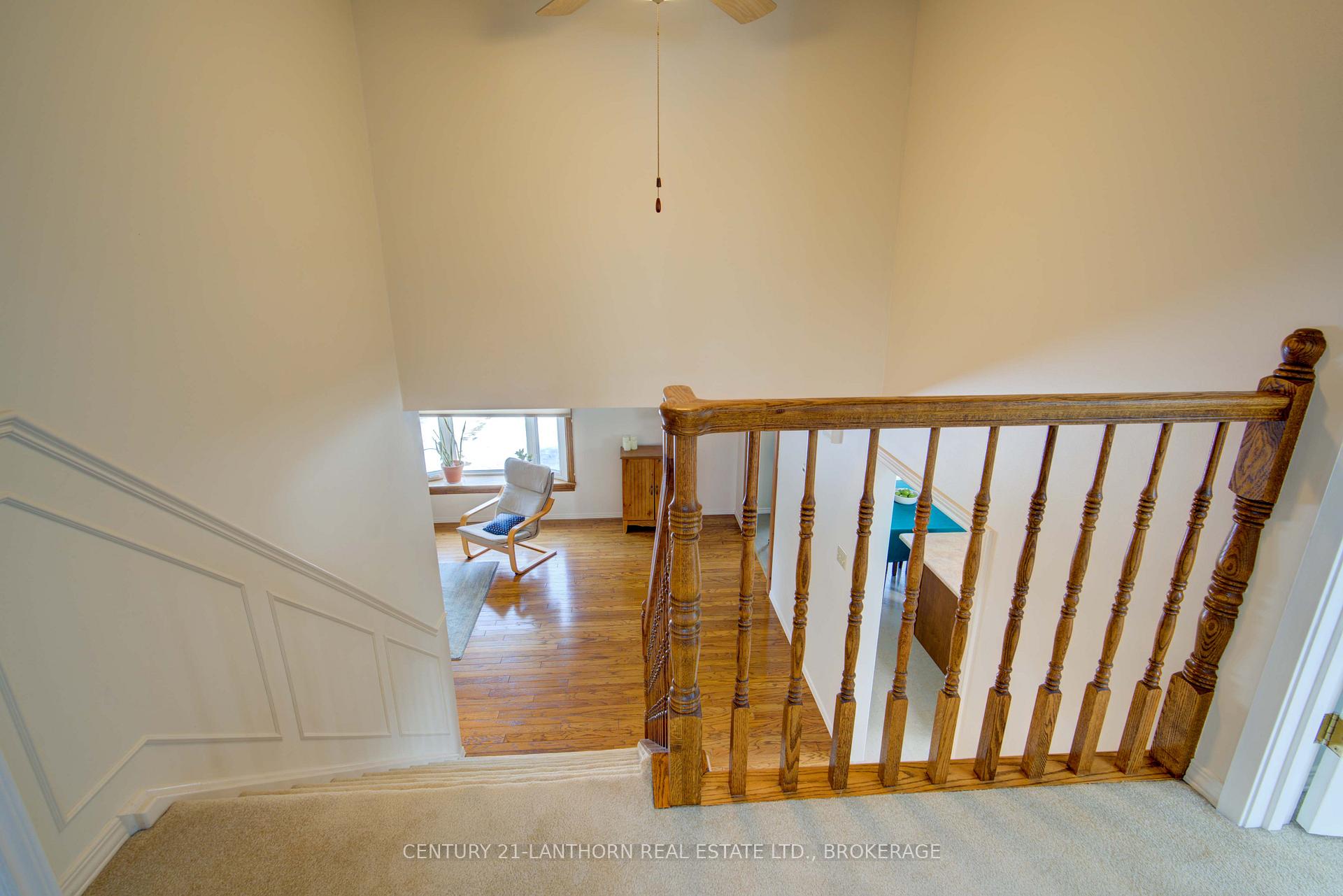 Photo 31 of 788 Whiteoak Crescent, Kingston, City Northwest — HOMEH