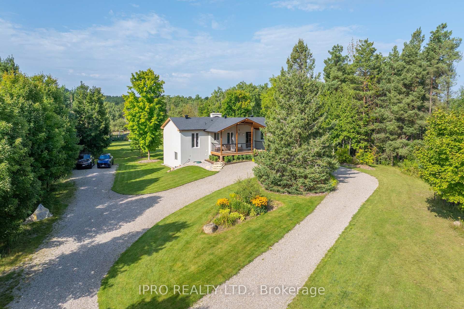 Photo 4 of 993608 Mono-Adjala Townline, Mono, Rural Mono — HOMEH