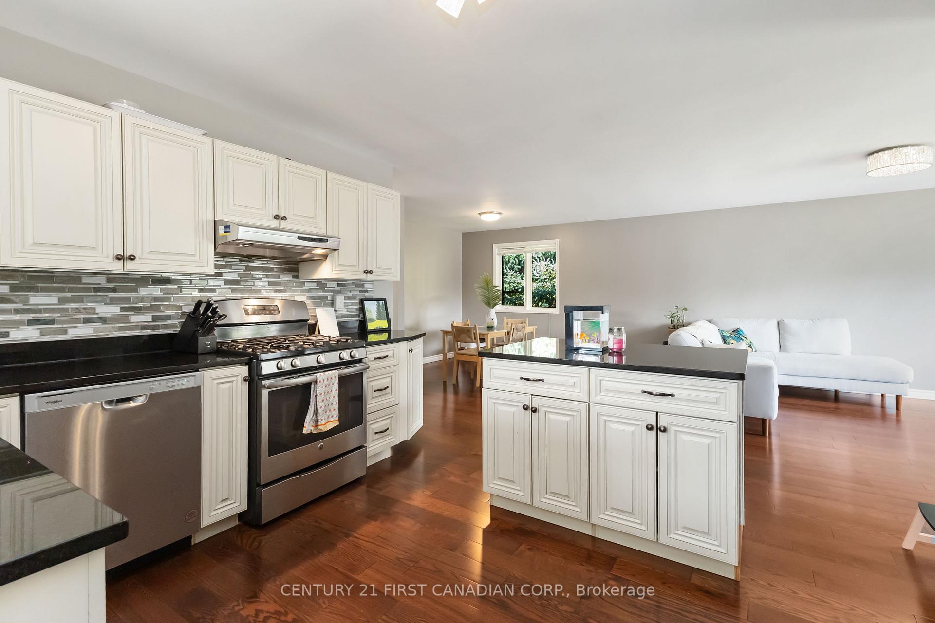 Photo 14 of 14 Blosdale Crescent, Middlesex Centre, Delaware Town — HOMEH