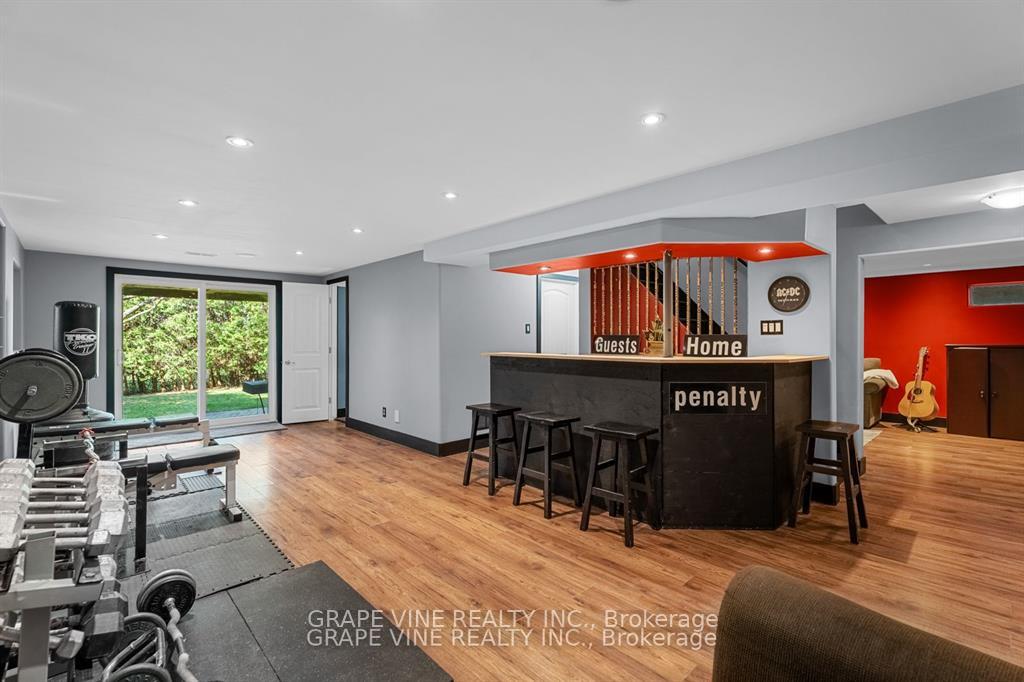 Photo 26 of 35 Bluemeadow Way, Ottawa, Kanata - Bridlewood — HOMEH