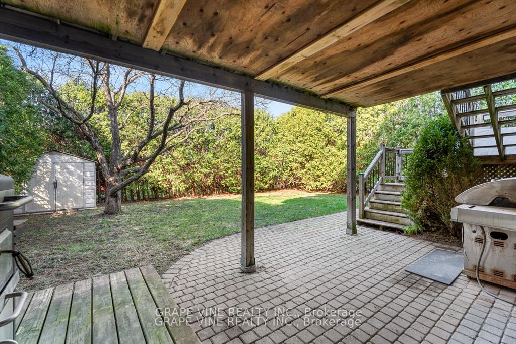Photo 33 of 35 Bluemeadow Way, Ottawa, Kanata - Bridlewood — HOMEH