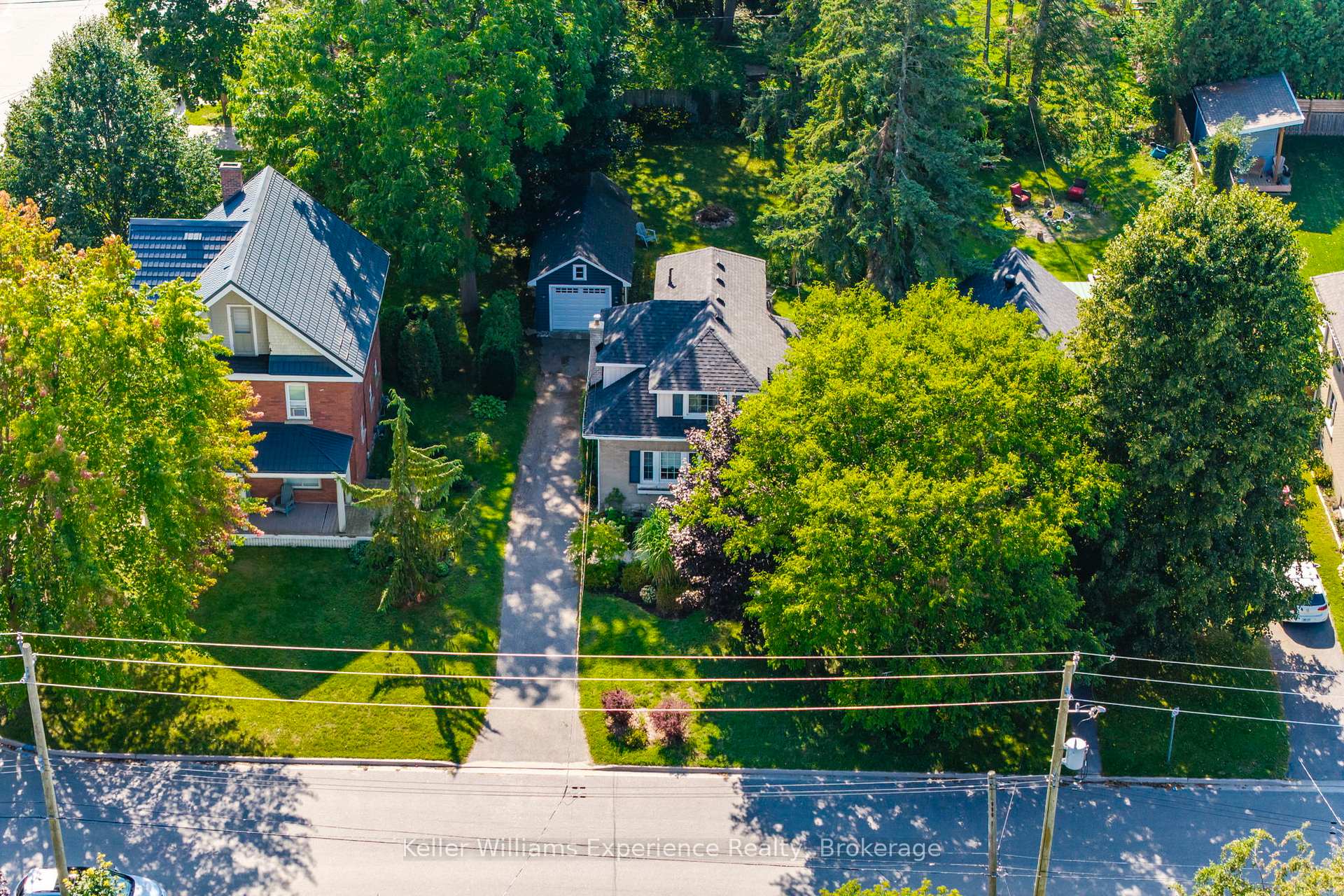 Photo 2 of 408 Russell Street, Midland — HOMEH