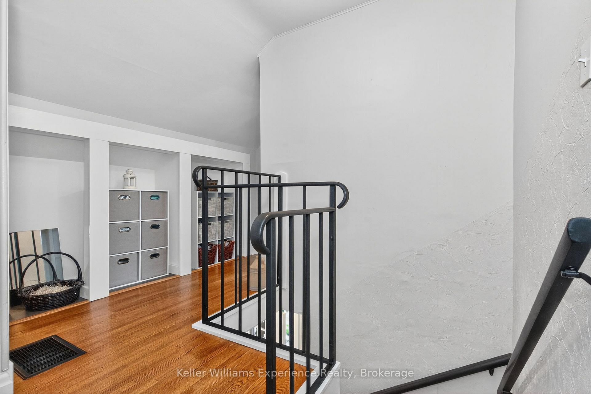 Photo 12 of 408 Russell Street, Midland — HOMEH