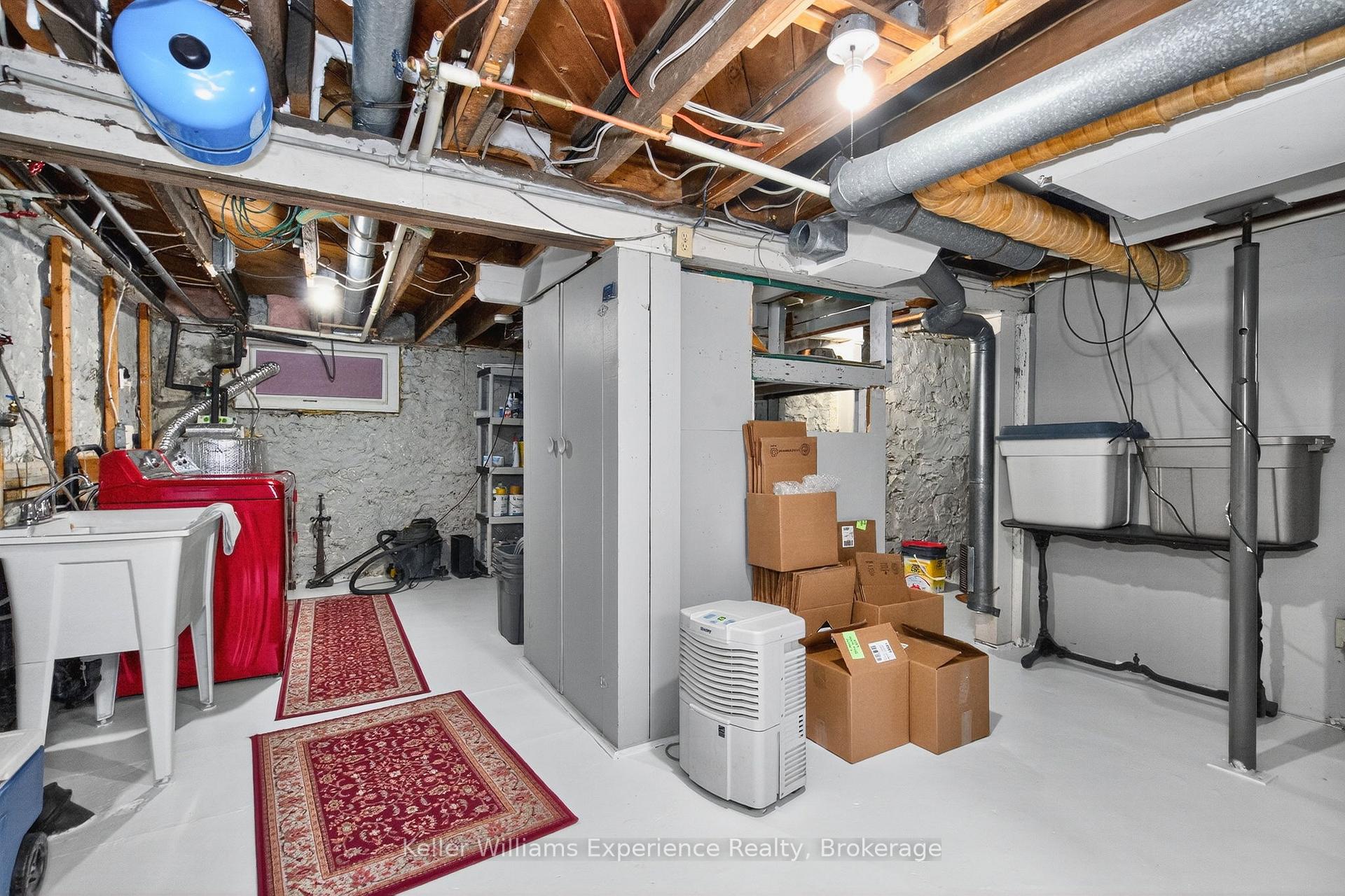 Photo 17 of 408 Russell Street, Midland — HOMEH