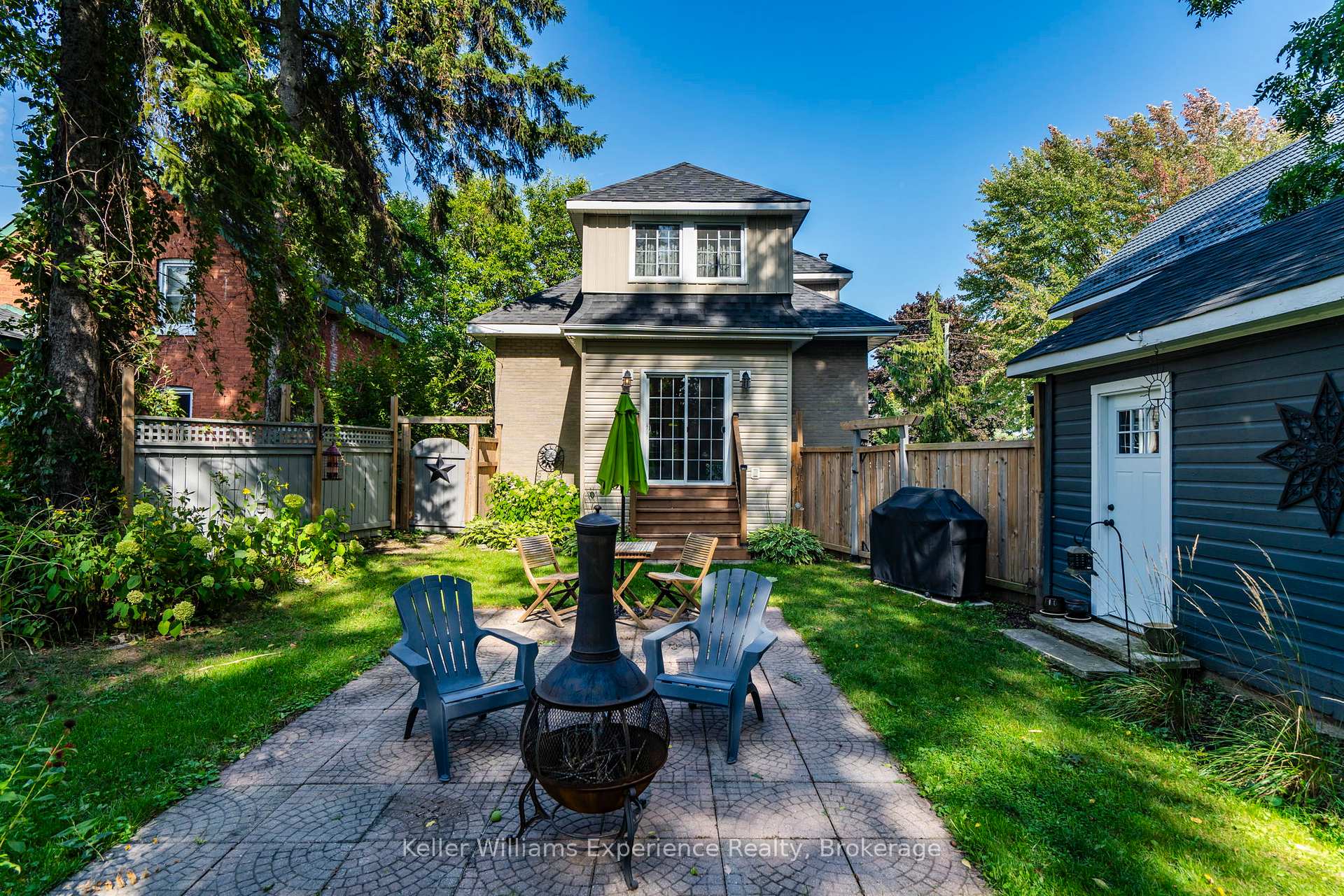 Photo 23 of 408 Russell Street, Midland — HOMEH