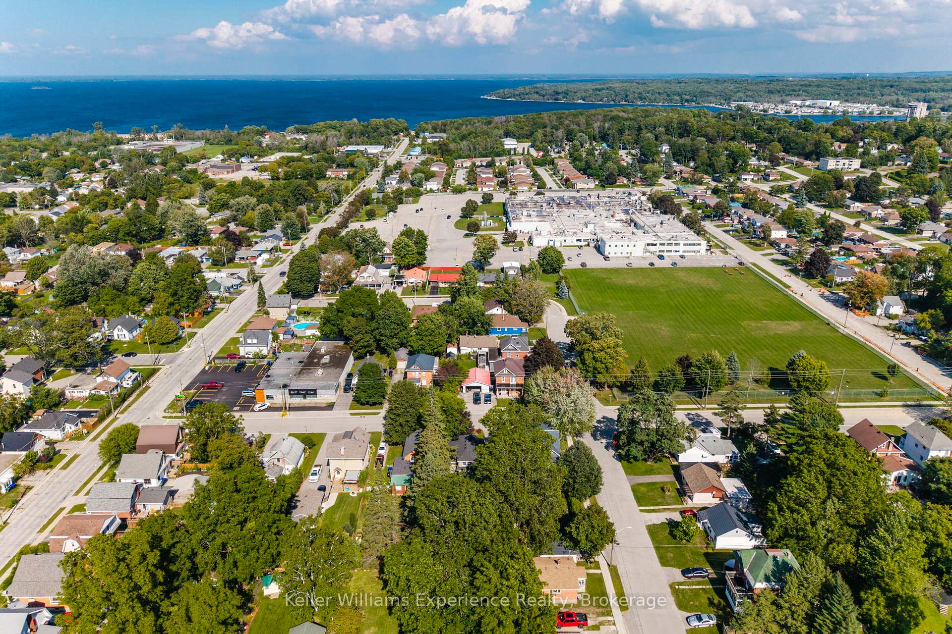 Photo 26 of 408 Russell Street, Midland — HOMEH