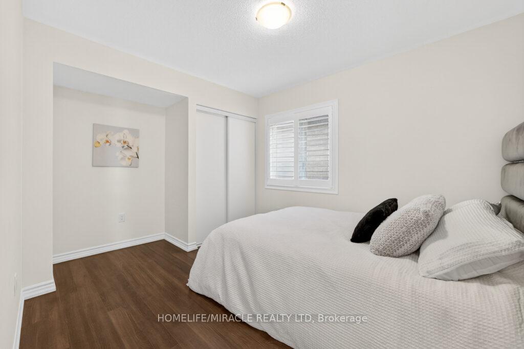 Photo 26 of 1229 Rose Way, Milton, Cobban — HOMEH
