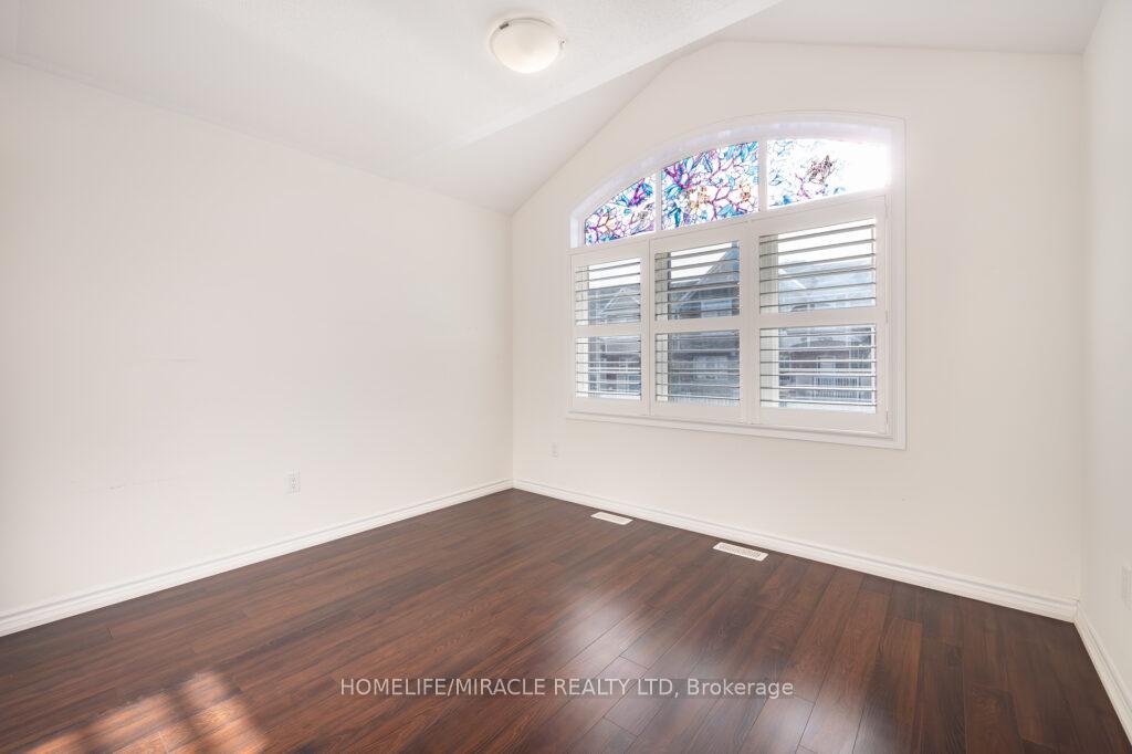 Photo 27 of 1229 Rose Way, Milton, Cobban — HOMEH
