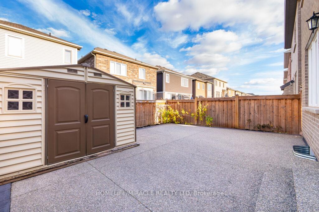Photo 30 of 1229 Rose Way, Milton, Cobban — HOMEH