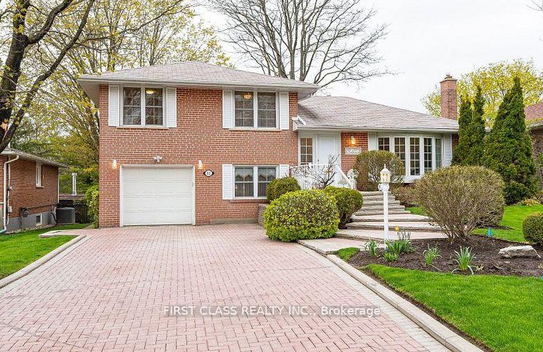 Photo 1 of 22 Willowgate Drive, Markham, Bullock — HOMEH