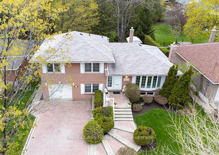 Photo 11 of 22 Willowgate Drive, Markham, Bullock — HOMEH