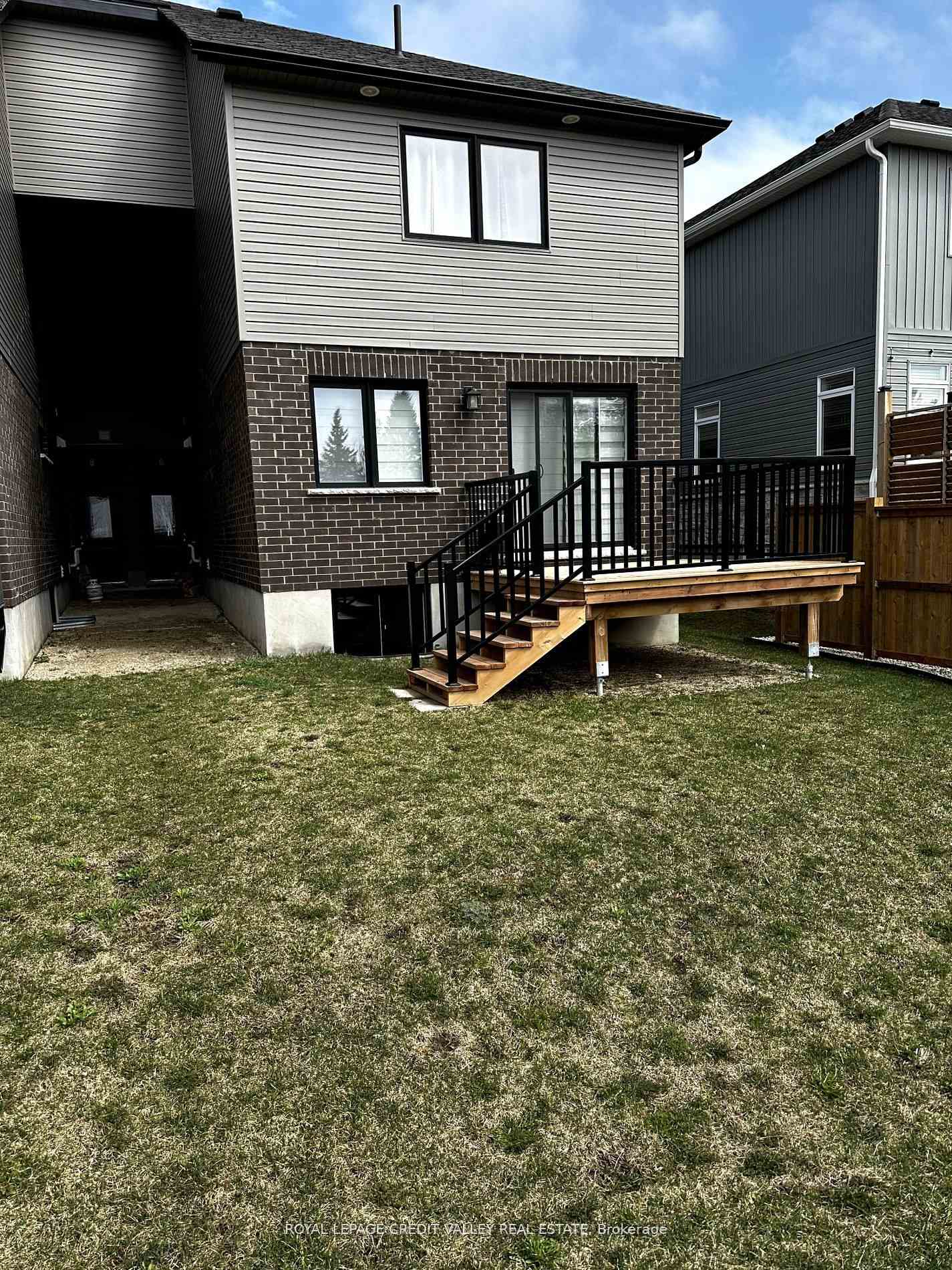 Photo 28 of 111 Stephenson Way, Minto — HOMEH