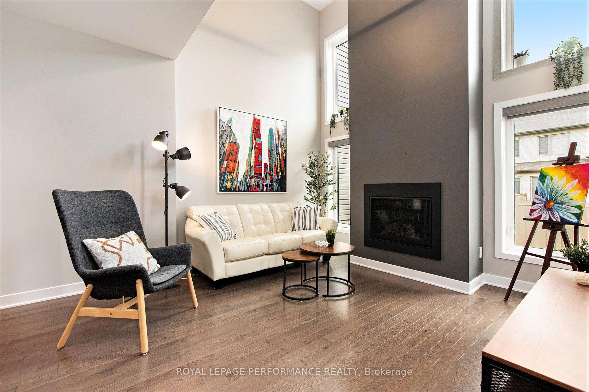 Photo 2 of 586 Triangle Street, Ottawa, Kanata - Emerald Meadows/Trailwest — HOMEH