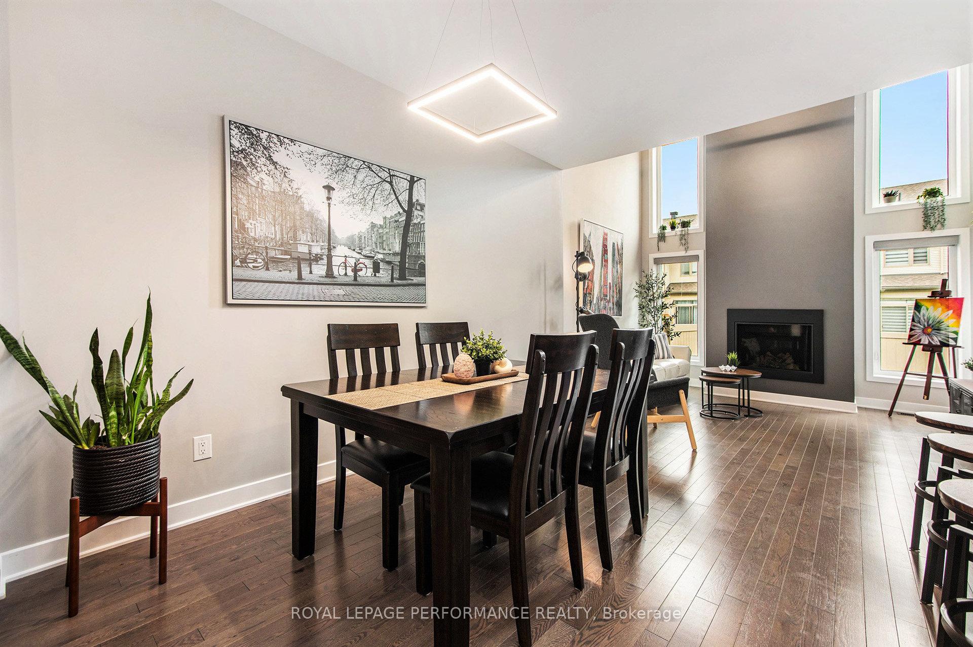 Photo 4 of 586 Triangle Street, Ottawa, Kanata - Emerald Meadows/Trailwest — HOMEH