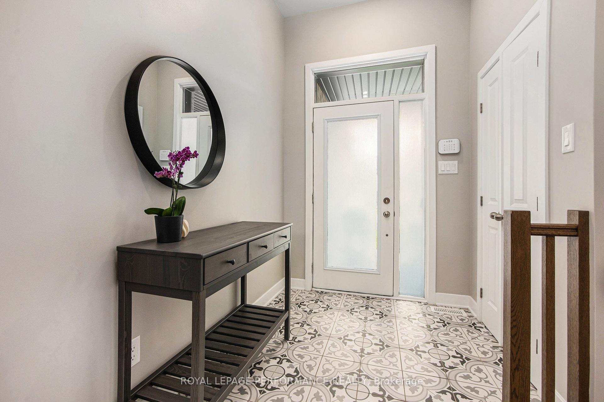 Photo 14 of 586 Triangle Street, Ottawa, Kanata - Emerald Meadows/Trailwest — HOMEH