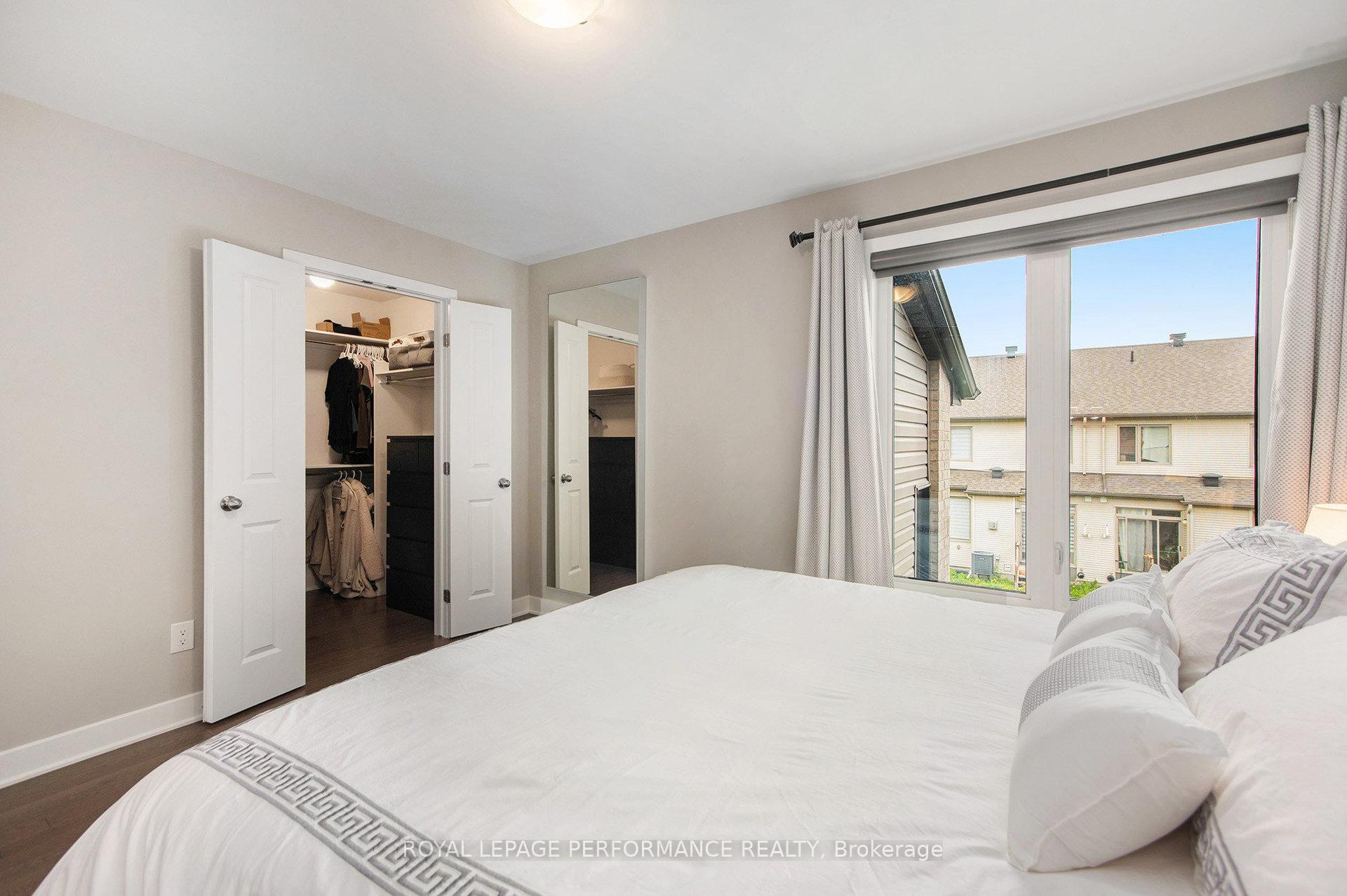 Photo 17 of 586 Triangle Street, Ottawa, Kanata - Emerald Meadows/Trailwest — HOMEH
