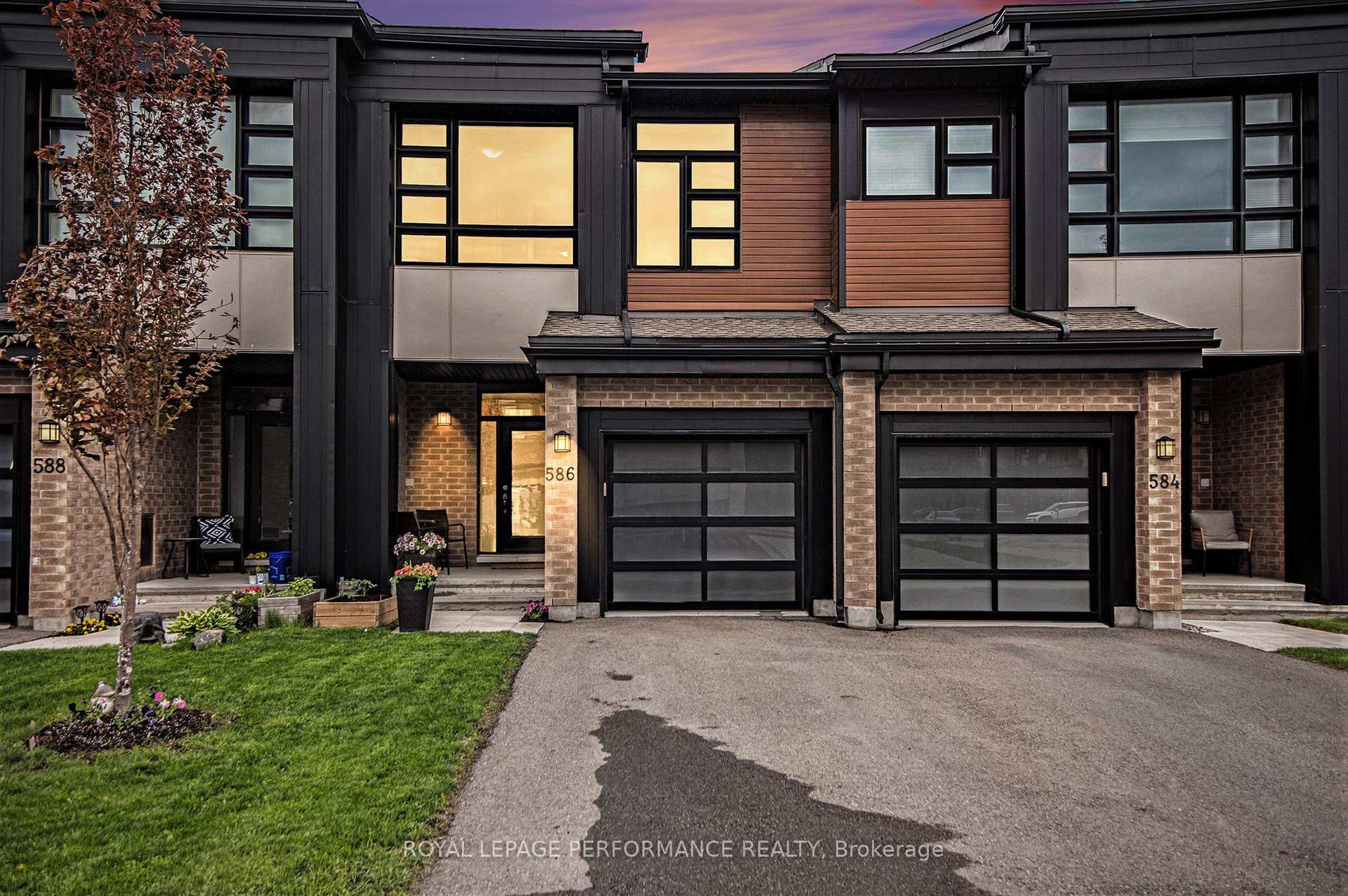 Photo 29 of 586 Triangle Street, Ottawa, Kanata - Emerald Meadows/Trailwest — HOMEH