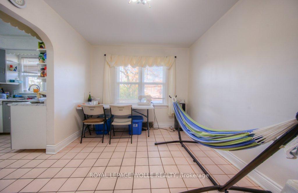 Photo 9 of 230 Highland Road W, Kitchener, Cherry Hill — HOMEH