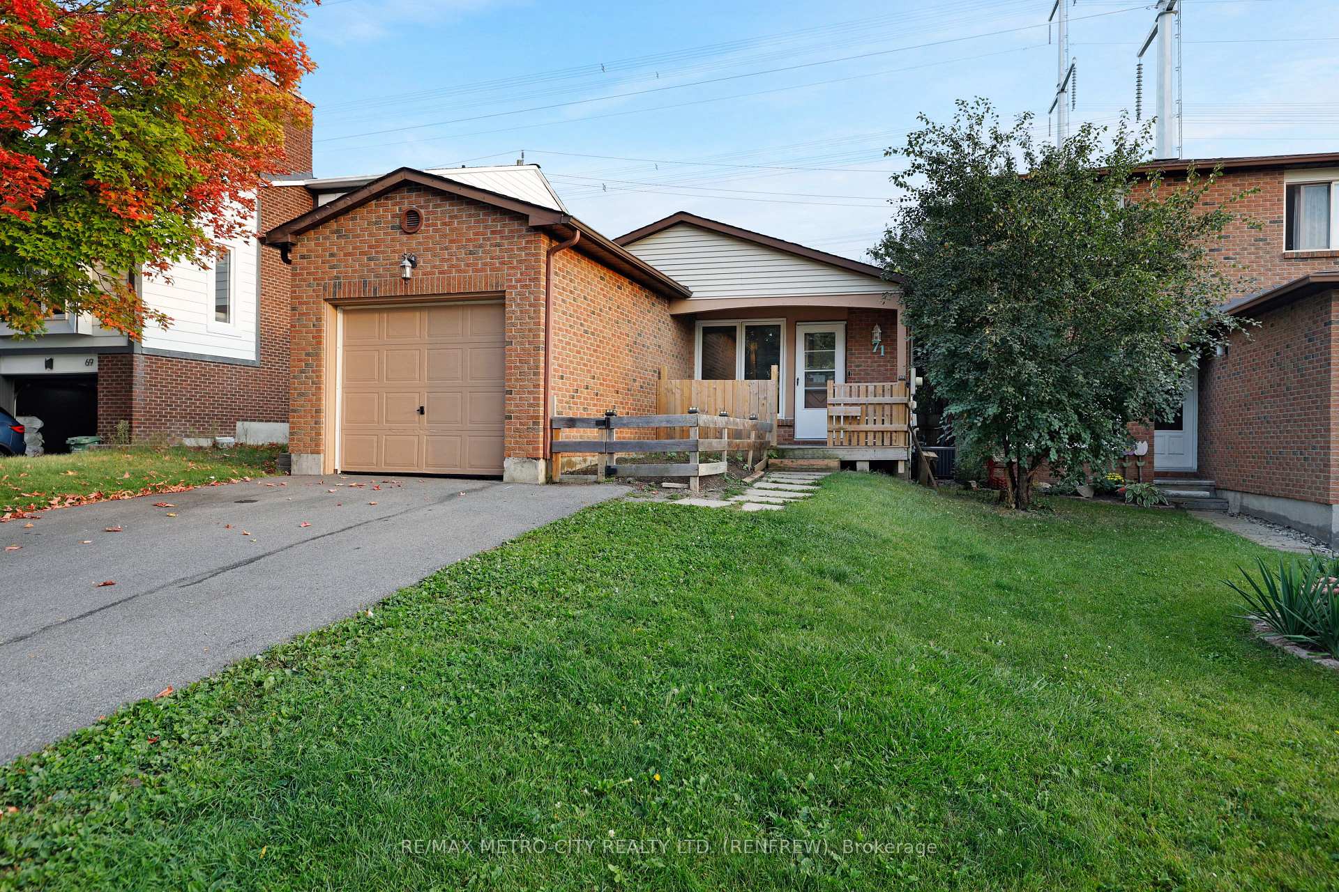 Photo 1 of 71 Stable Way, Ottawa, Kanata - Bridlewood — HOMEH