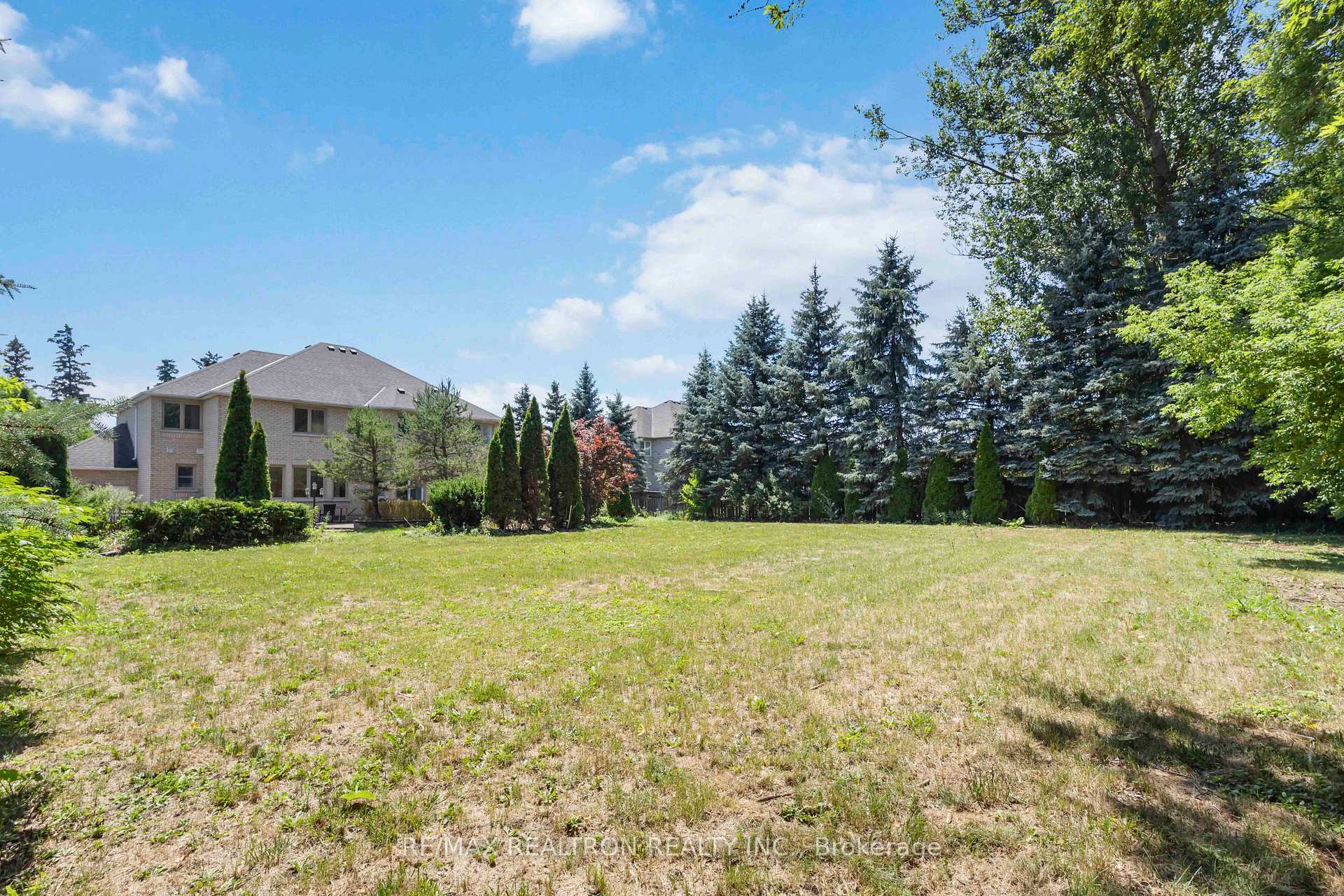 Photo 36 of 38 Forester Crescent, Markham, Cachet — HOMEH