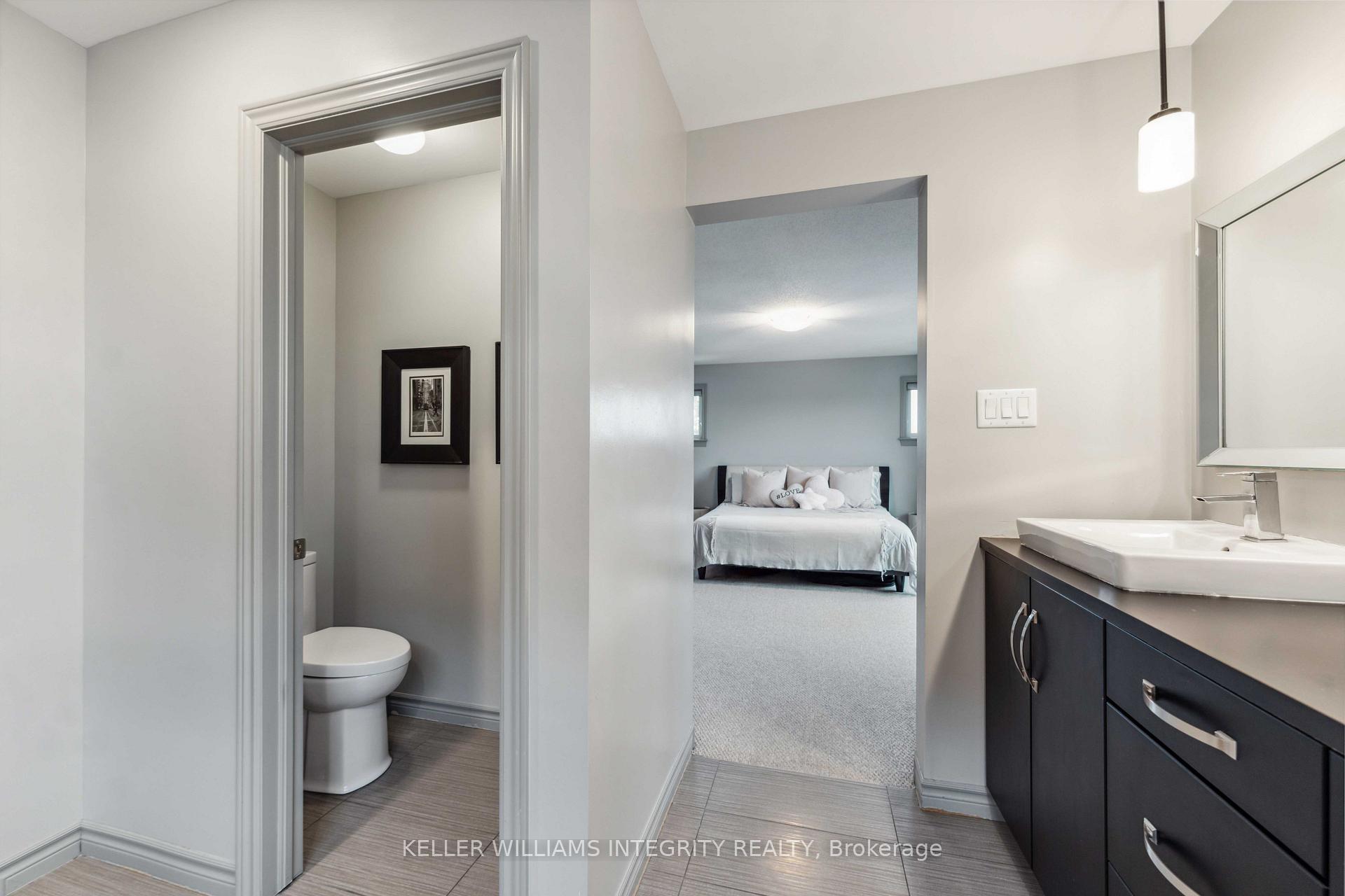 Photo 19 of 100 Westphalian Avenue, Ottawa, Kanata - Emerald Meadows/Trailwest — HOMEH
