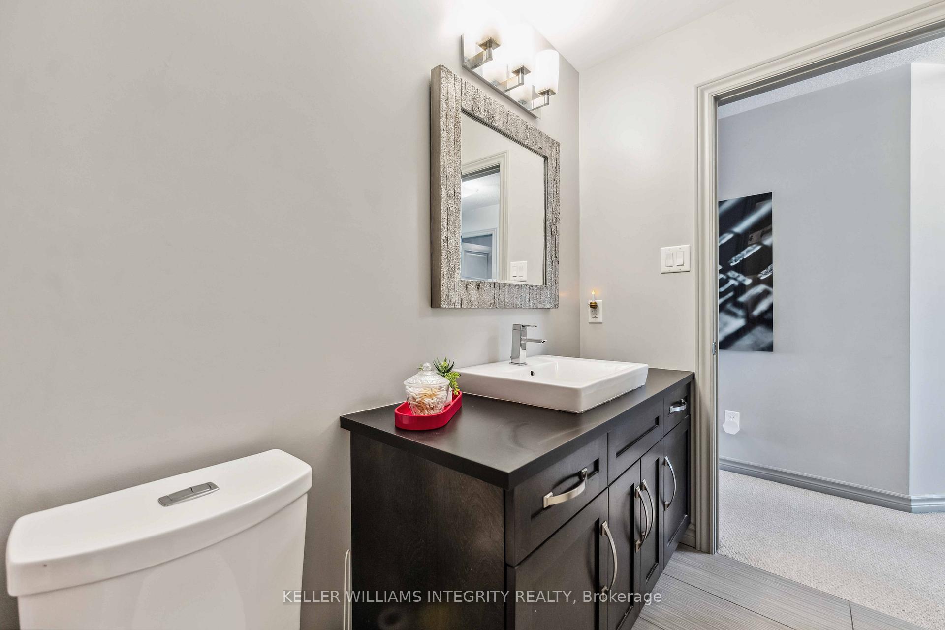 Photo 27 of 100 Westphalian Avenue, Ottawa, Kanata - Emerald Meadows/Trailwest — HOMEH