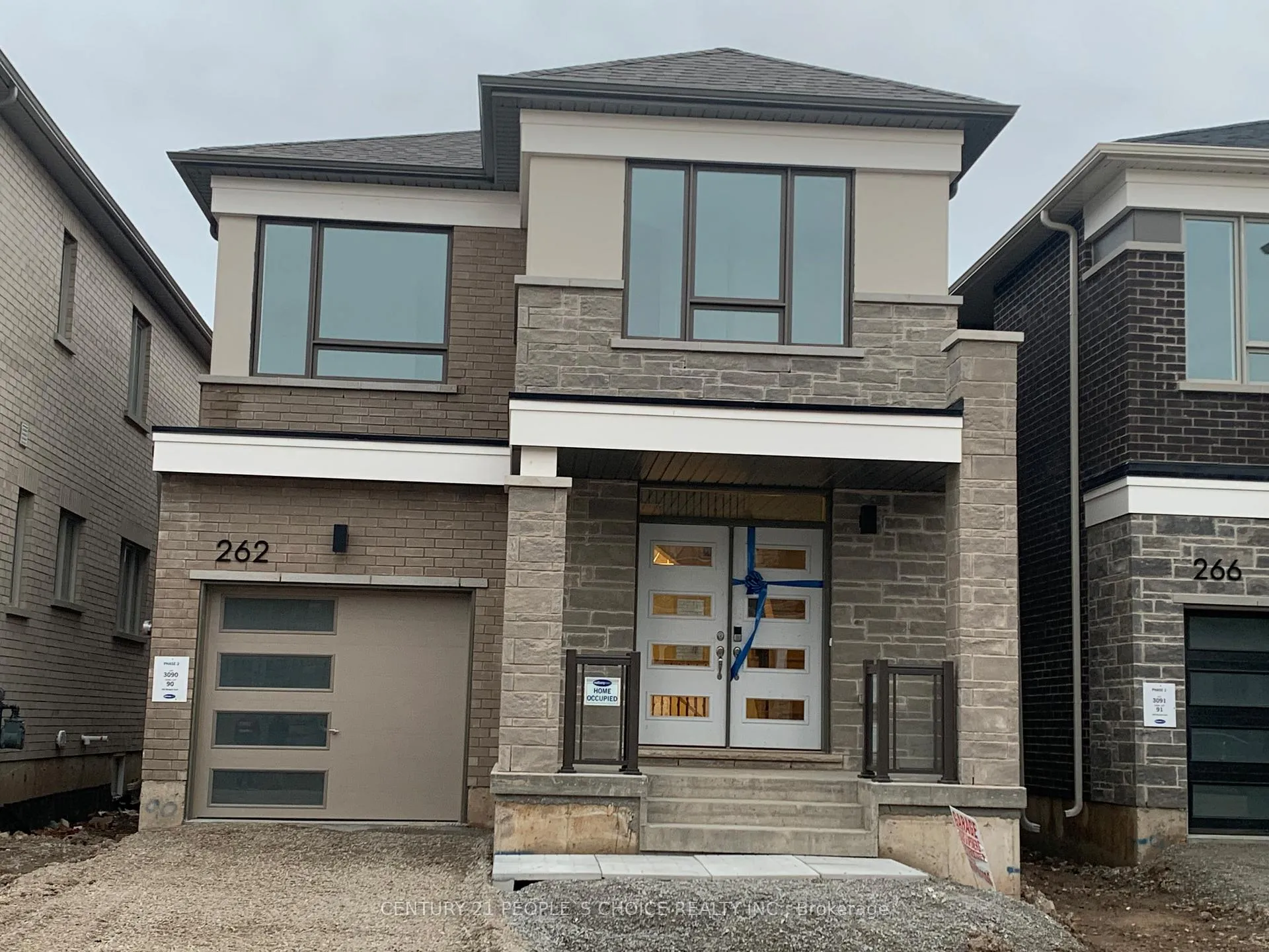 Photo 2 of 262 Marigold Court, Milton, Walker — HOMEH