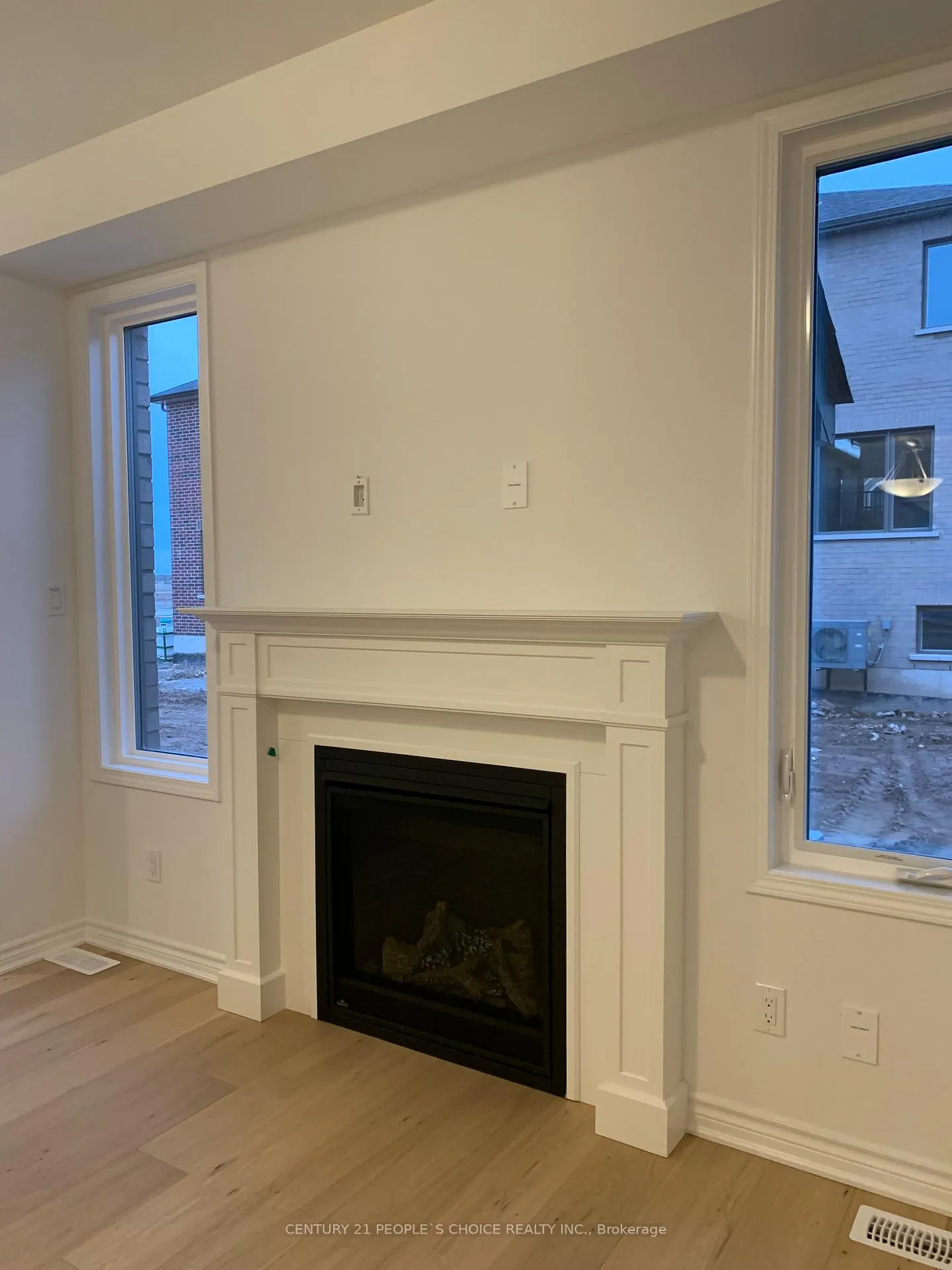 Photo 8 of 262 Marigold Court, Milton, Walker — HOMEH