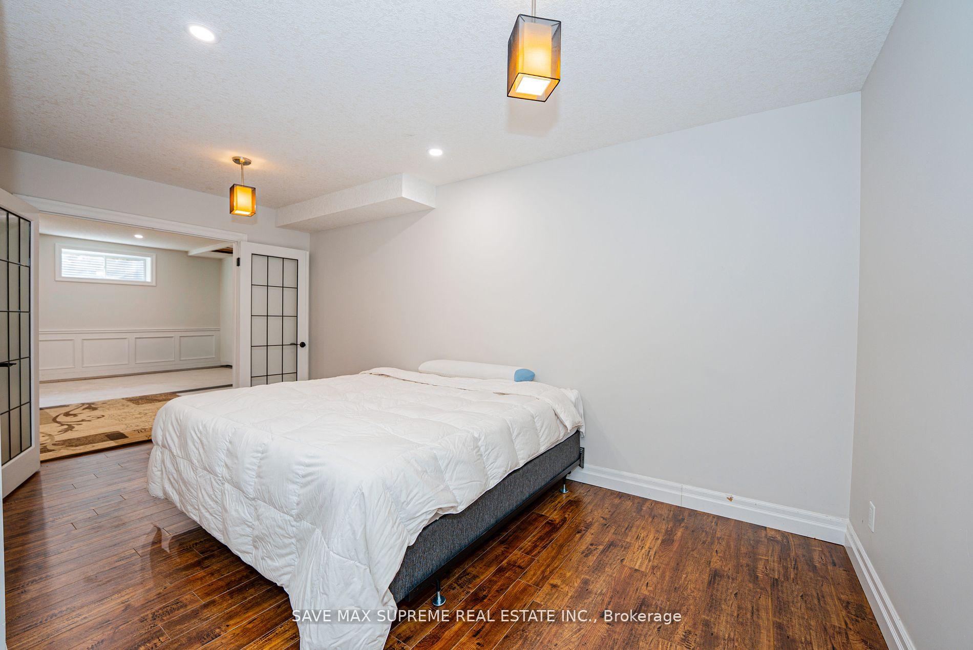 Photo 33 of 39 Wagon Street, Kitchener — HOMEH