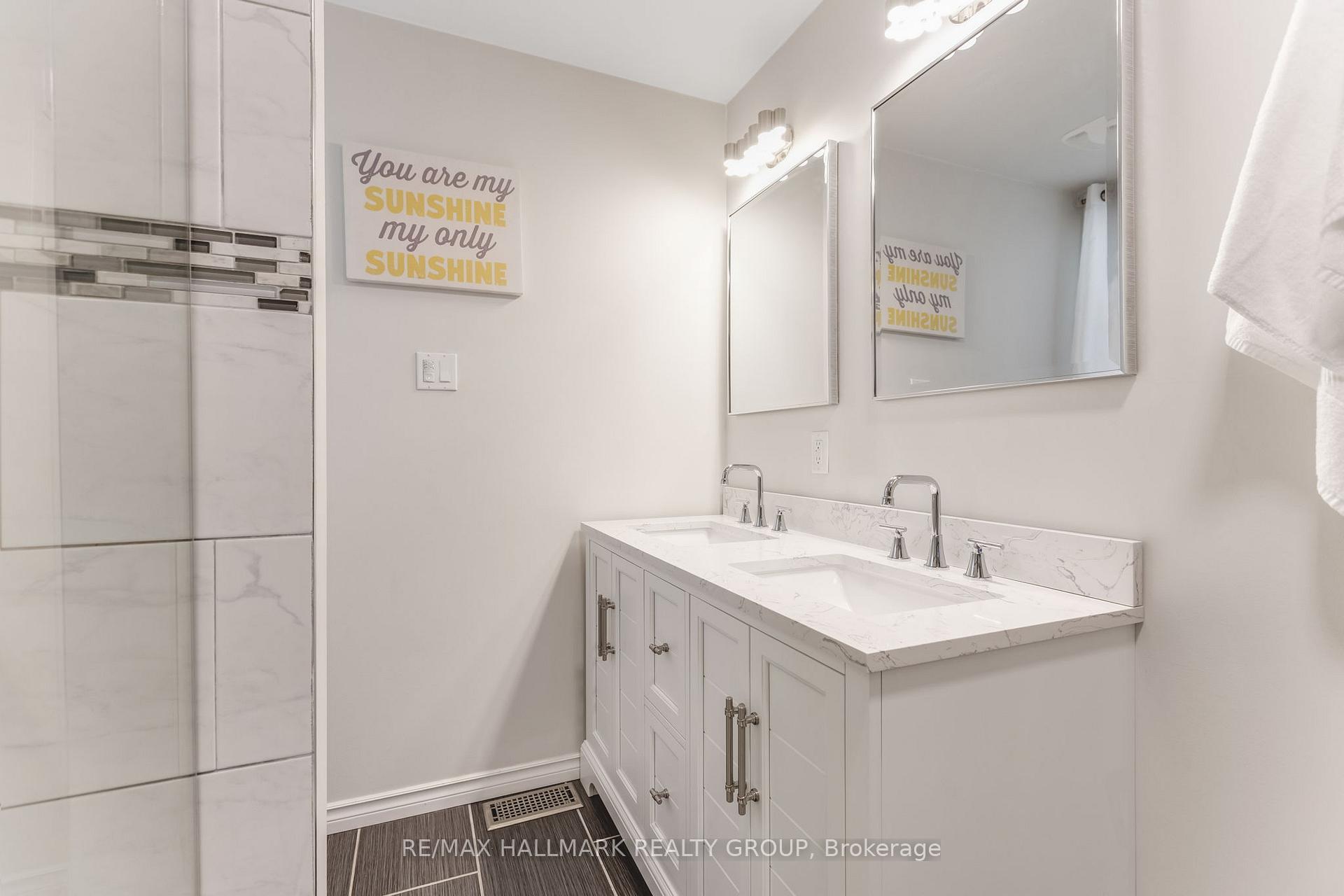 Photo 19 of 102 Coburn Avenue, Ottawa, Kanata - Glencairn/Hazeldean — HOMEH