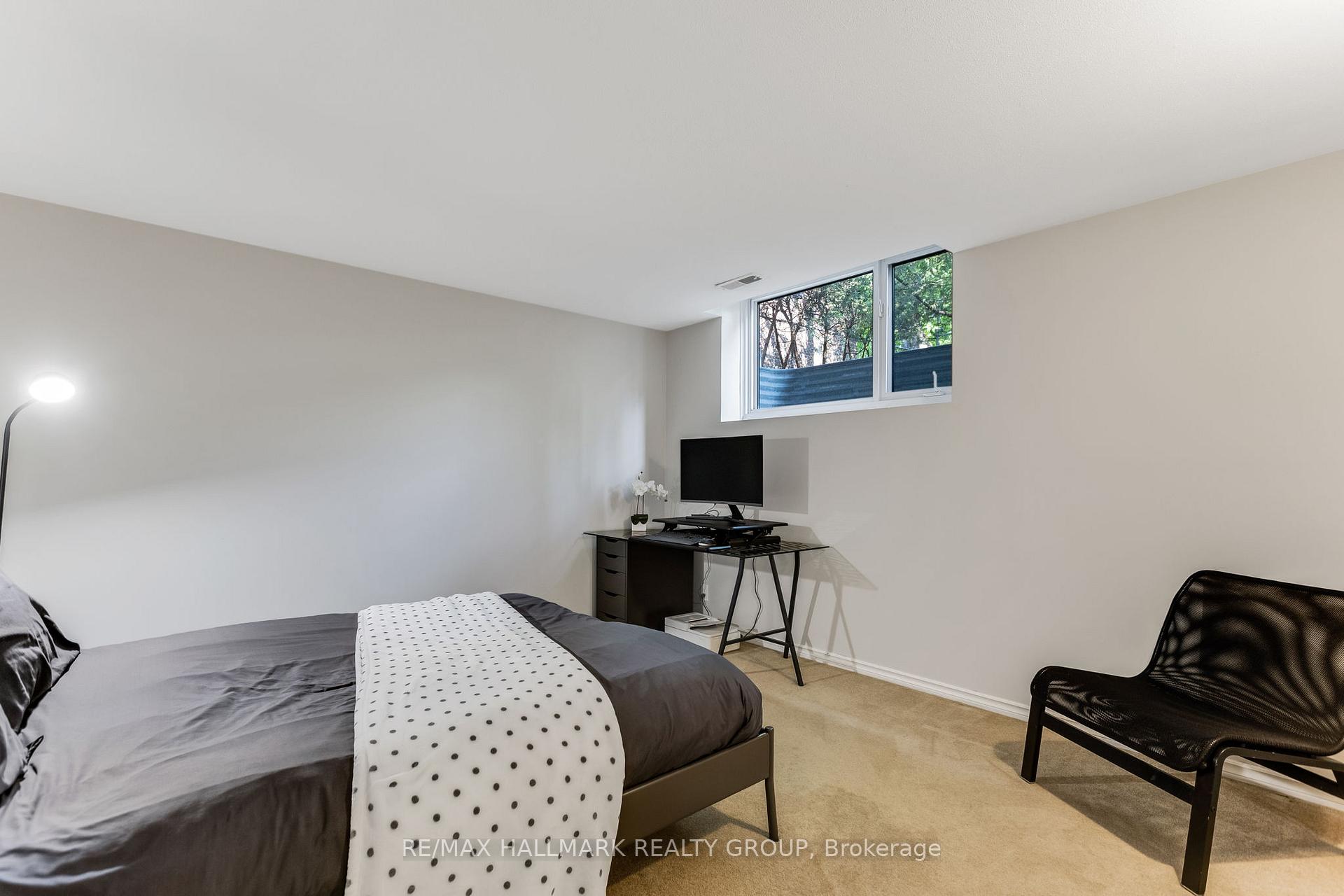 Photo 27 of 102 Coburn Avenue, Ottawa, Kanata - Glencairn/Hazeldean — HOMEH