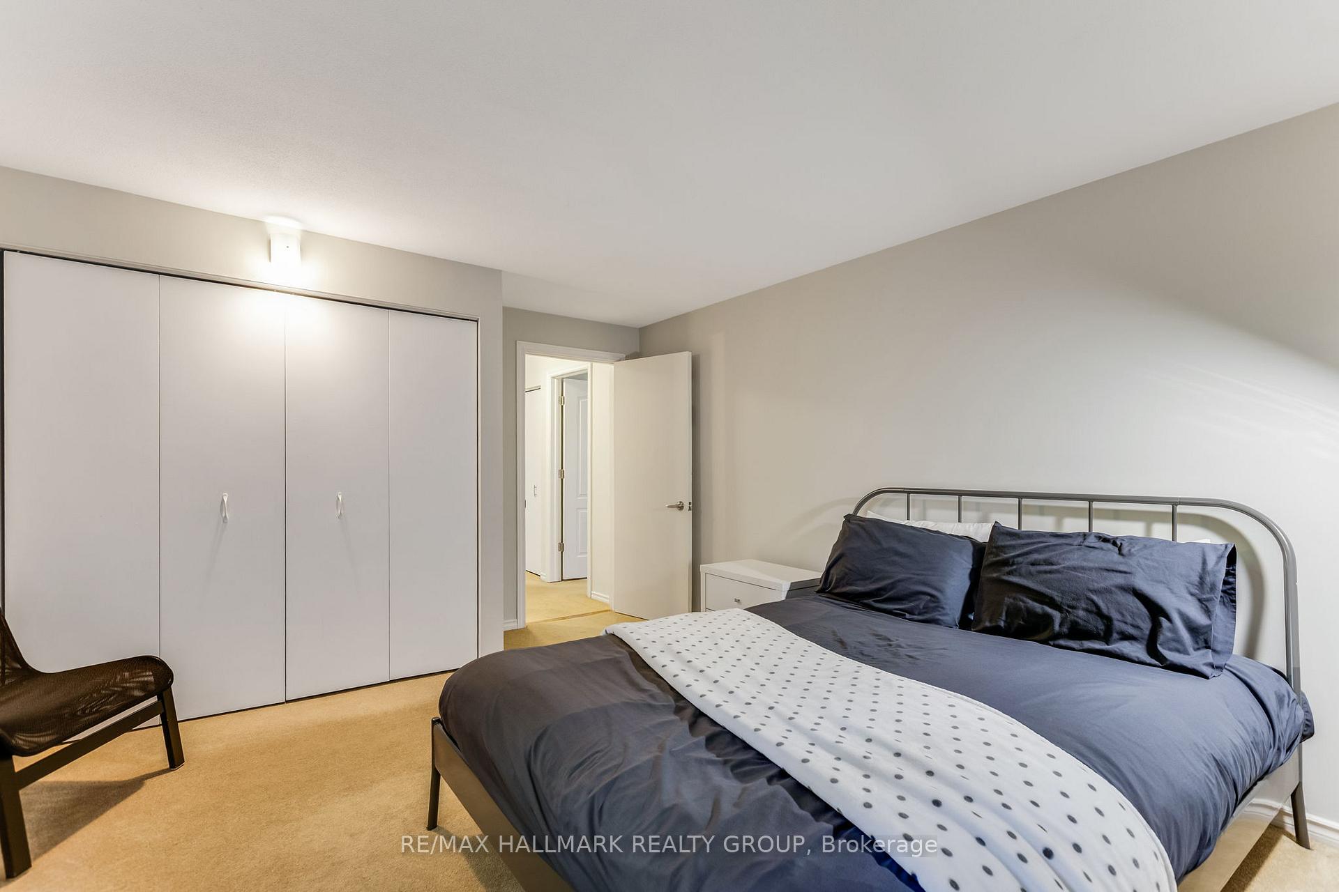 Photo 31 of 102 Coburn Avenue, Ottawa, Kanata - Glencairn/Hazeldean — HOMEH
