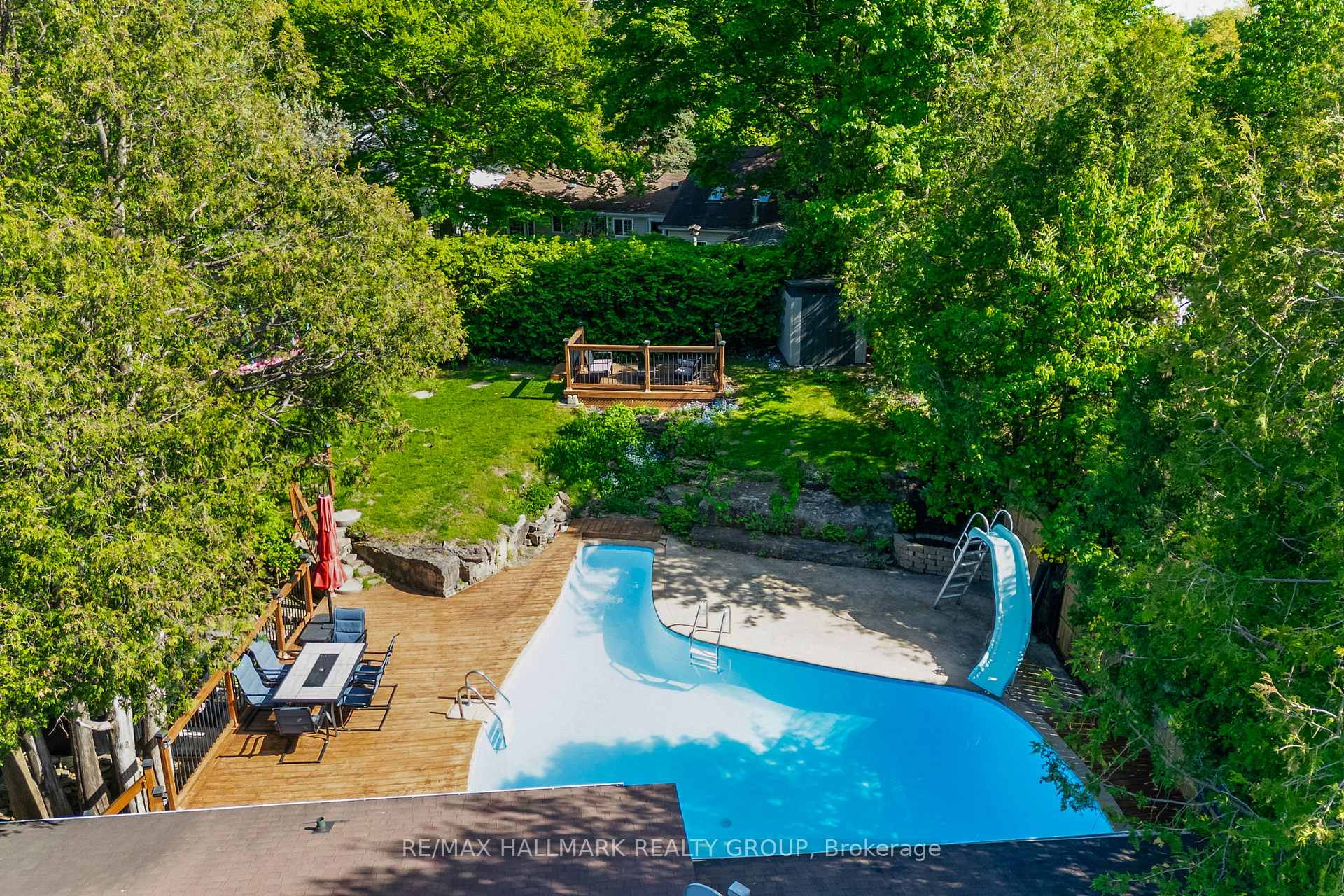 Photo 42 of 102 Coburn Avenue, Ottawa, Kanata - Glencairn/Hazeldean — HOMEH