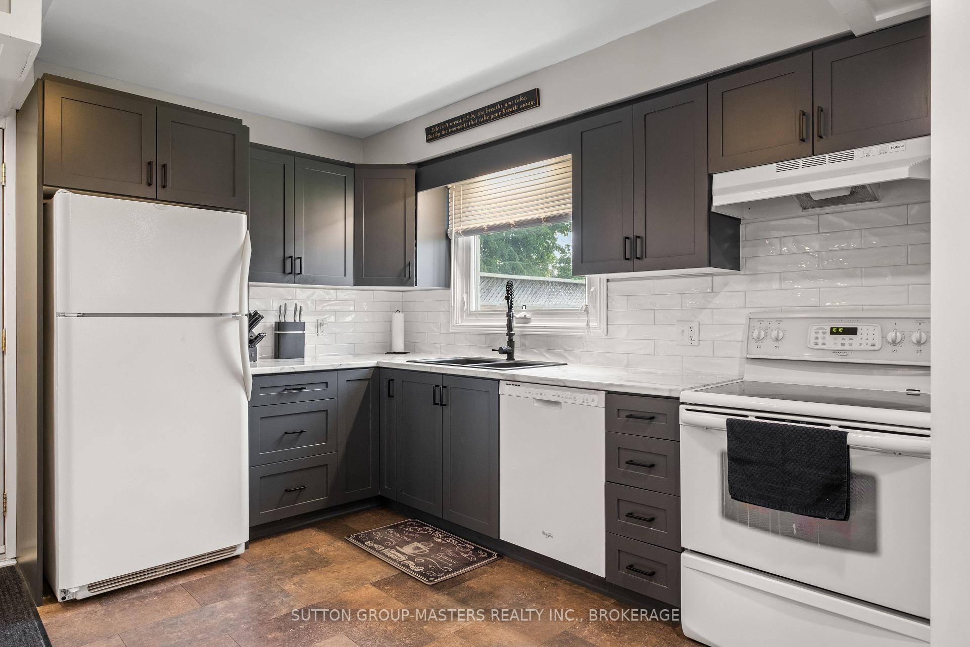 Photo 10 of 917 Atwood Place, Kingston, North of Taylor-Kidd Blvd — HOMEH
