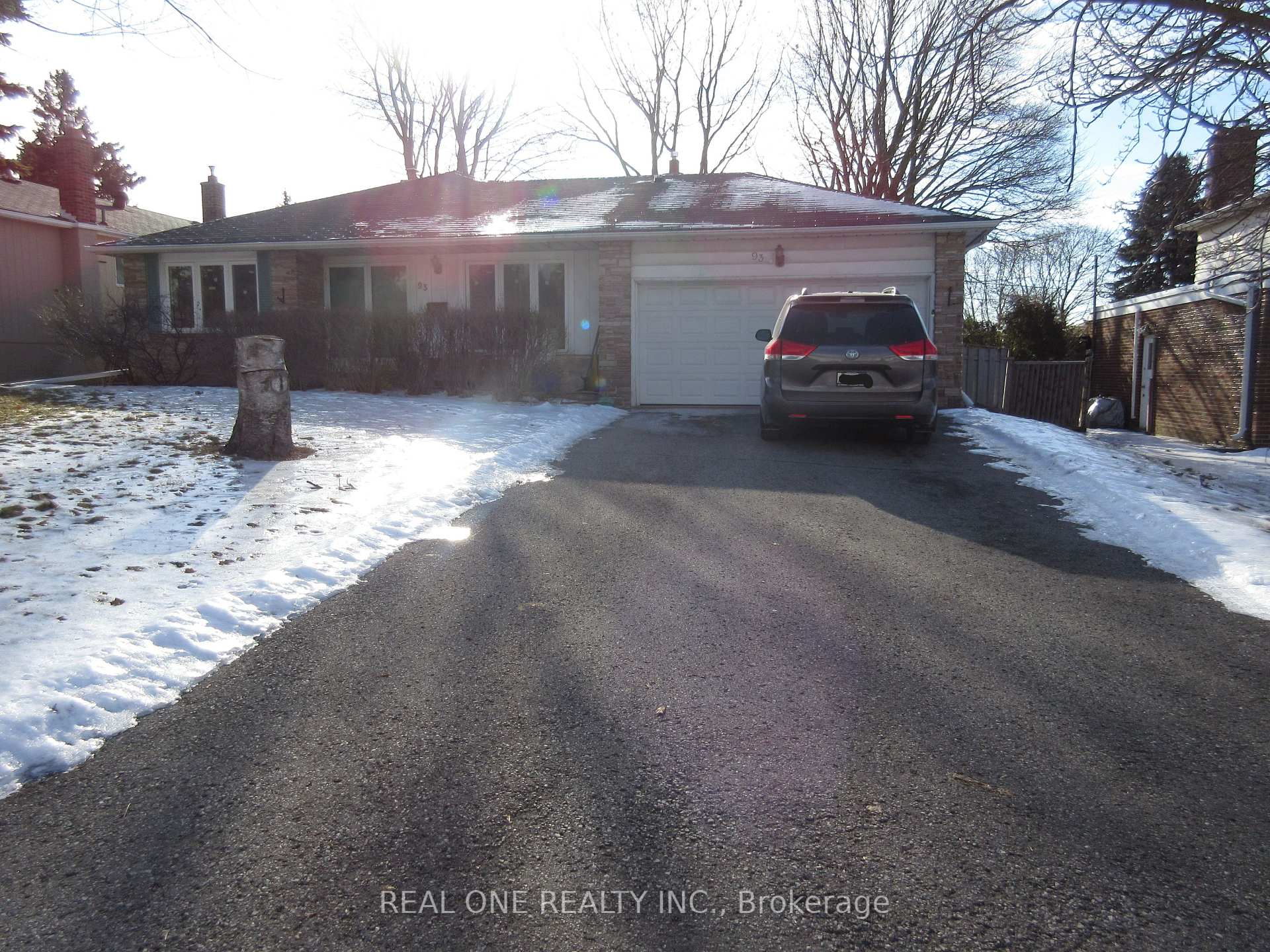 Photo 1 of Unit Back unit, 93 Southdale Drive, Markham, Bullock — HOMEH