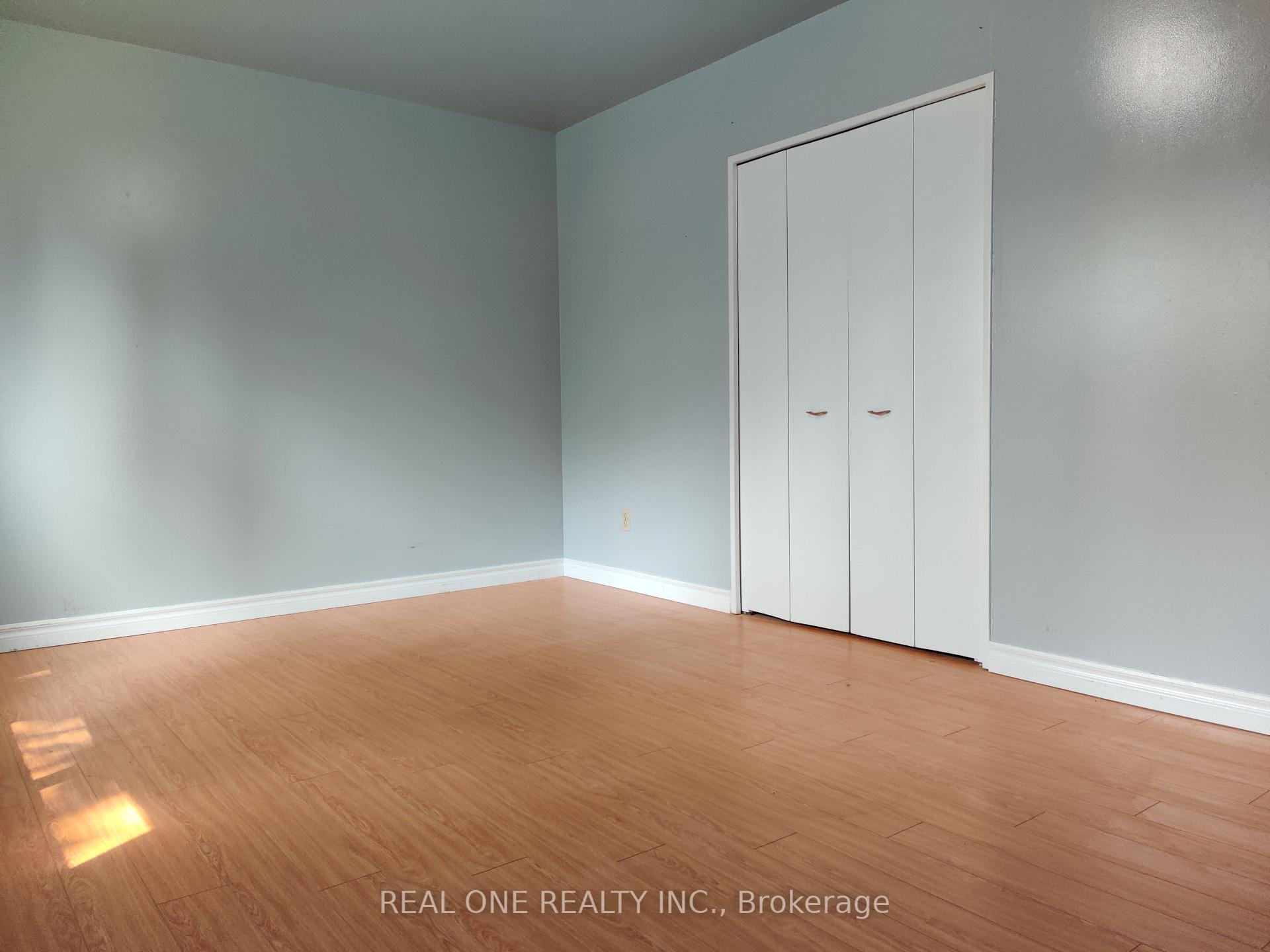 Photo 15 of Unit Back unit, 93 Southdale Drive, Markham, Bullock — HOMEH