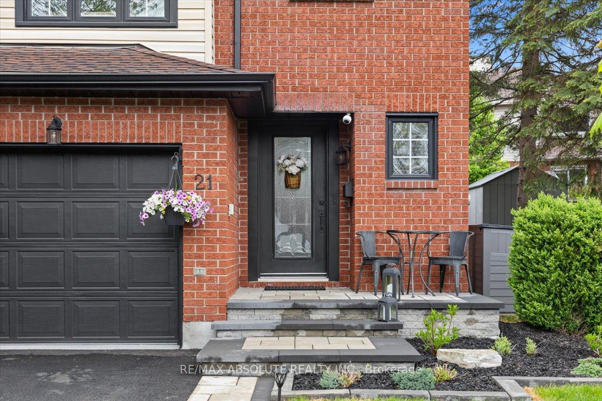 Photo 3 of 21 Cedarock Drive, Ottawa, Kanata - Bridlewood — HOMEH