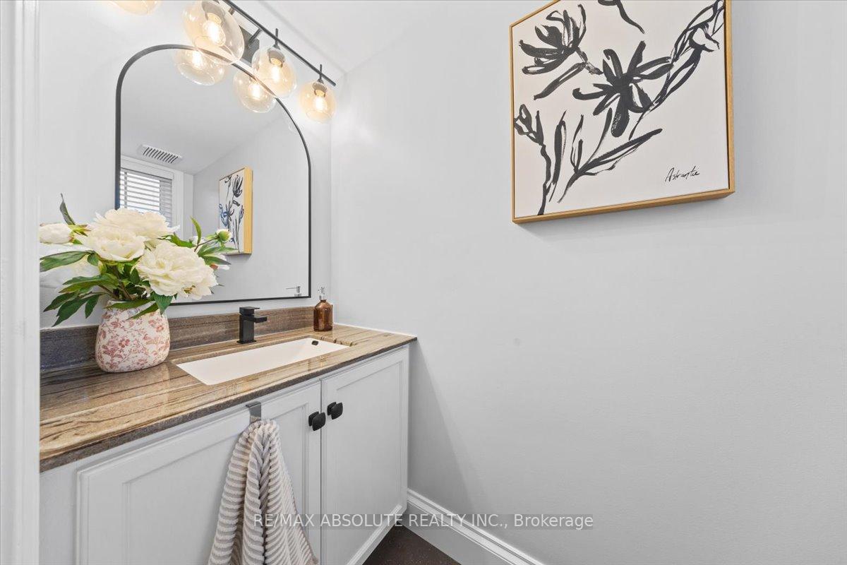 Photo 22 of 21 Cedarock Drive, Ottawa, Kanata - Bridlewood — HOMEH