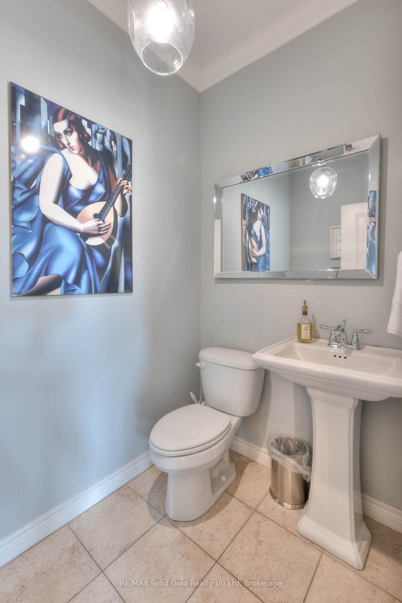 Photo 10 of 348 Louisa Street, Kitchener — HOMEH