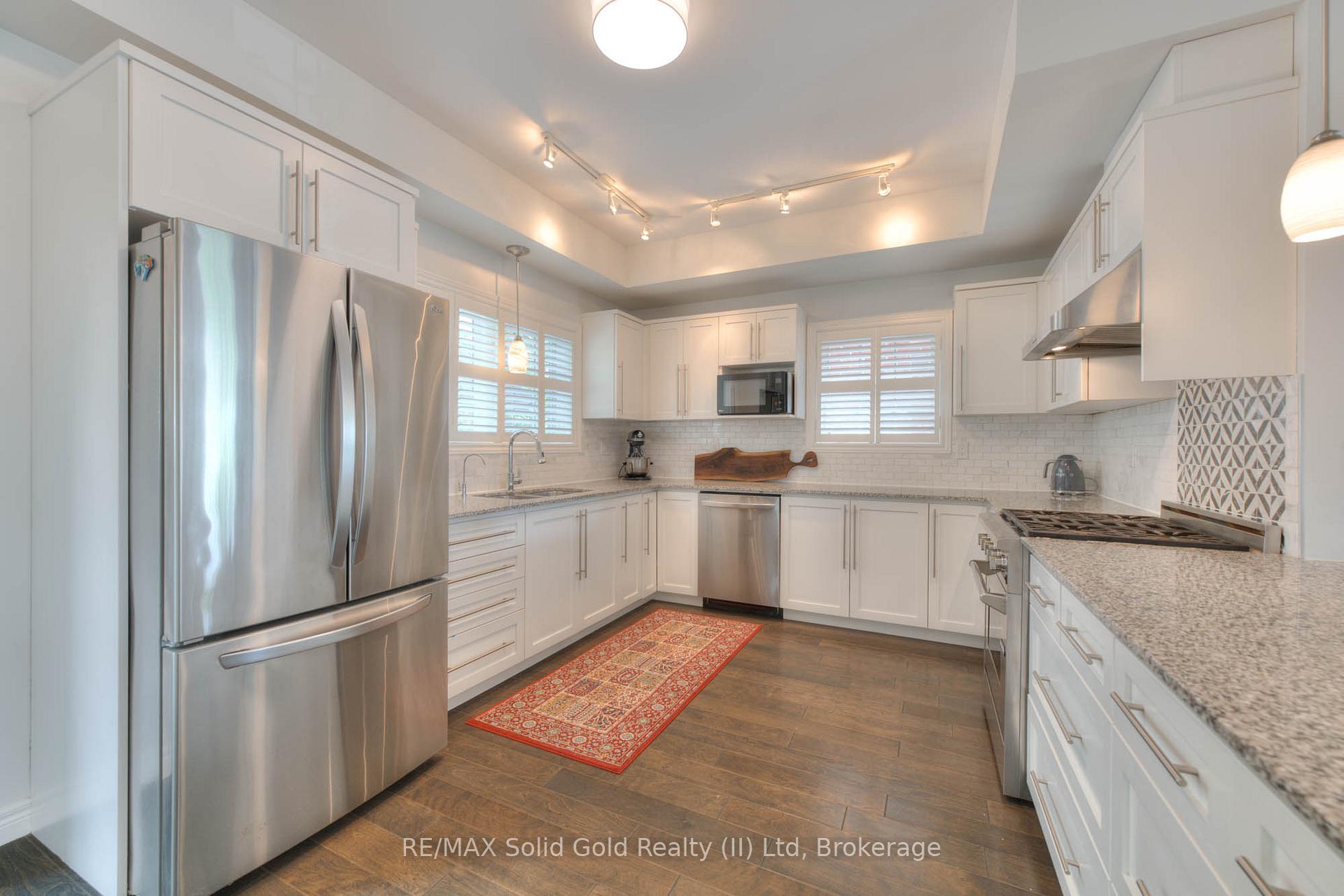 Photo 12 of 348 Louisa Street, Kitchener — HOMEH