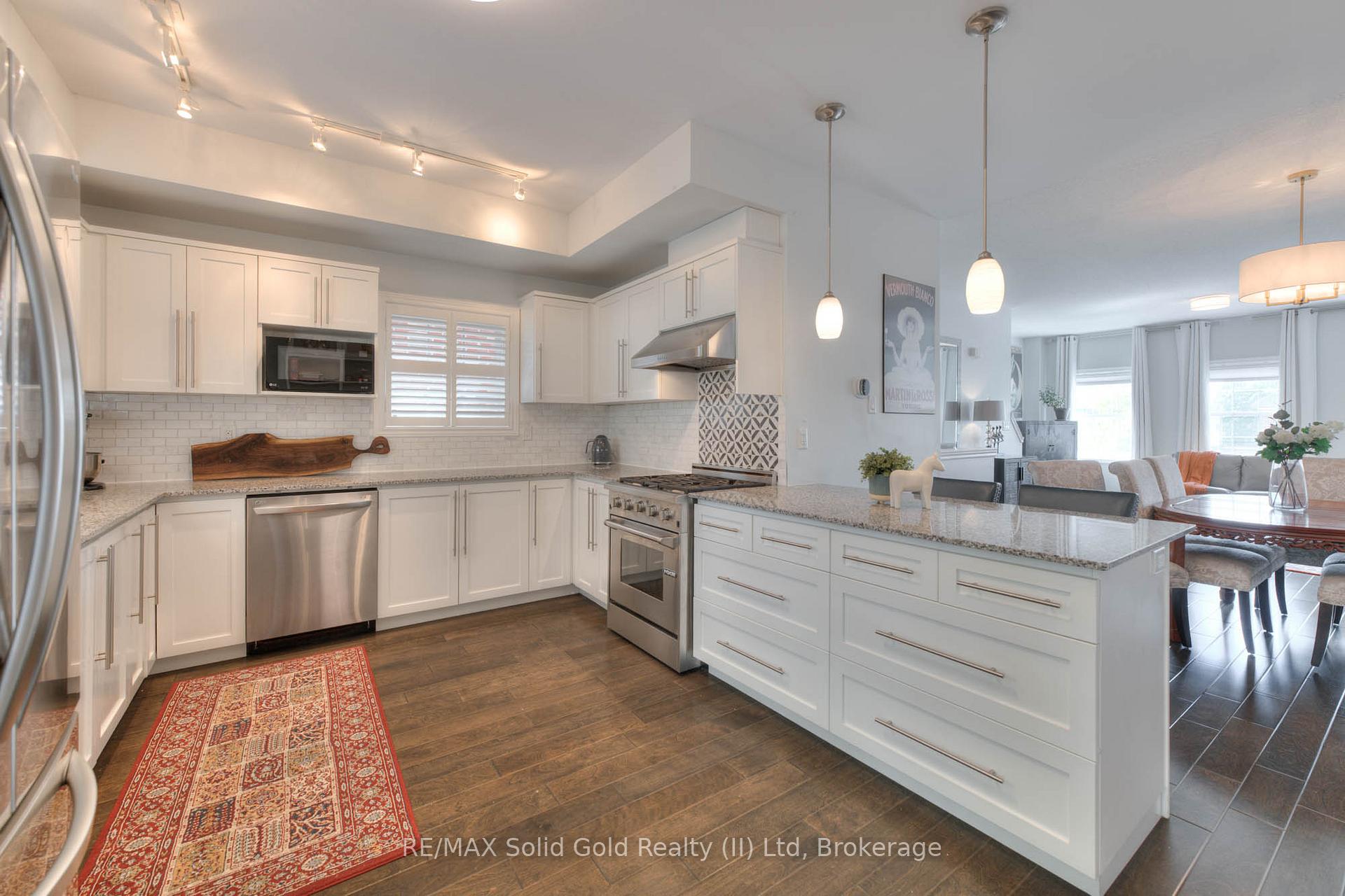 Photo 13 of 348 Louisa Street, Kitchener — HOMEH