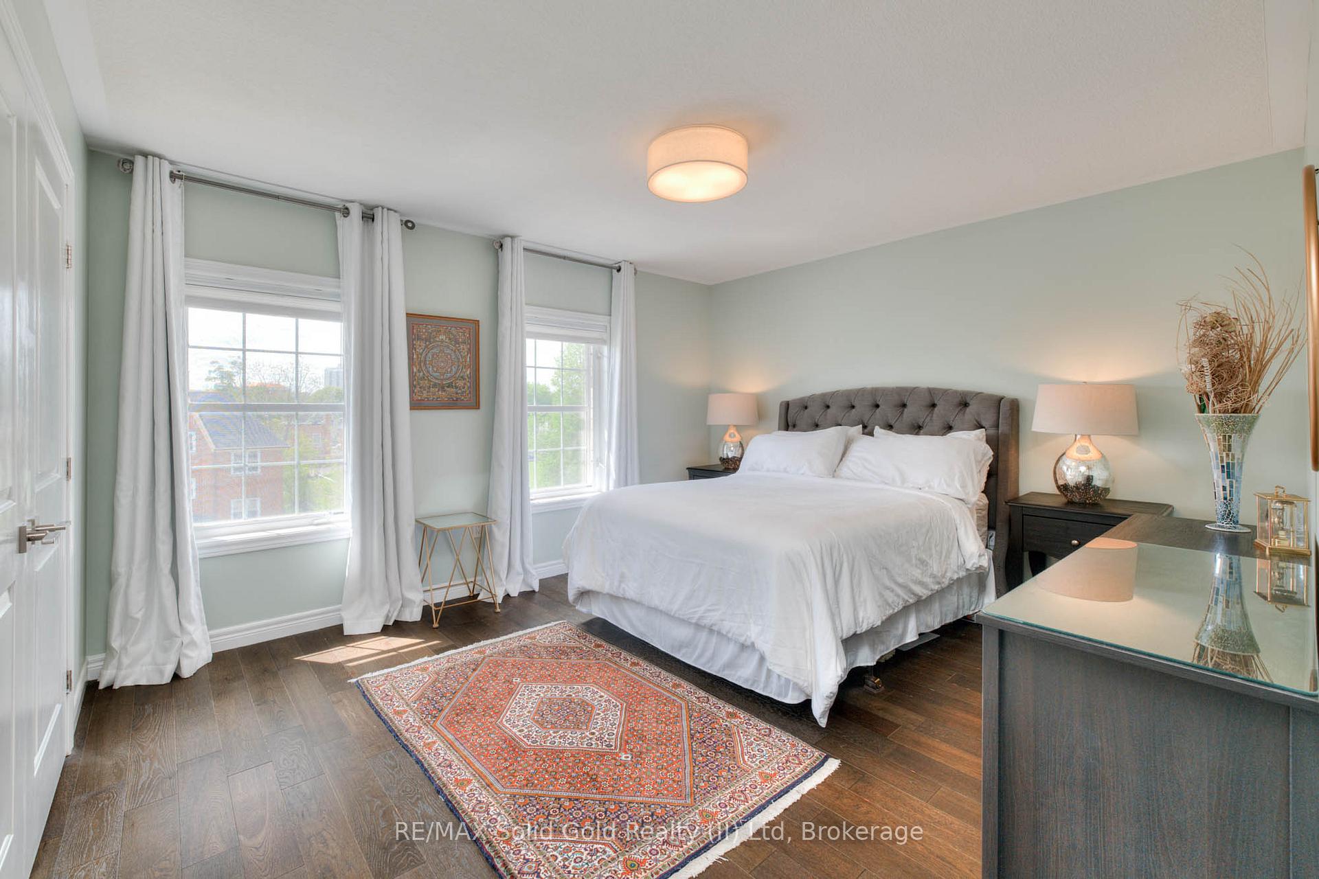 Photo 19 of 348 Louisa Street, Kitchener — HOMEH