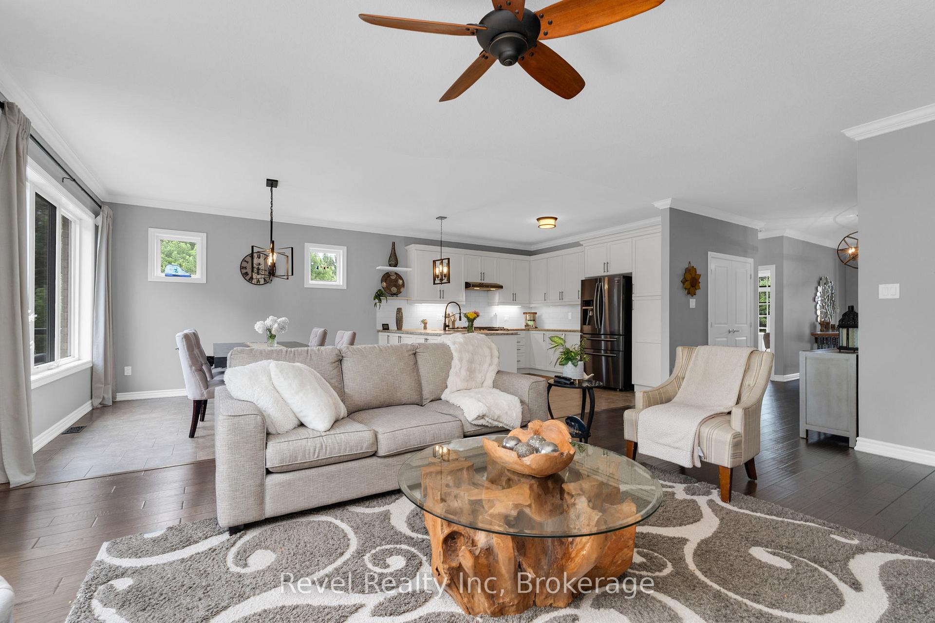 Photo 6 of 413 Russ Howard Drive, Midland — HOMEH