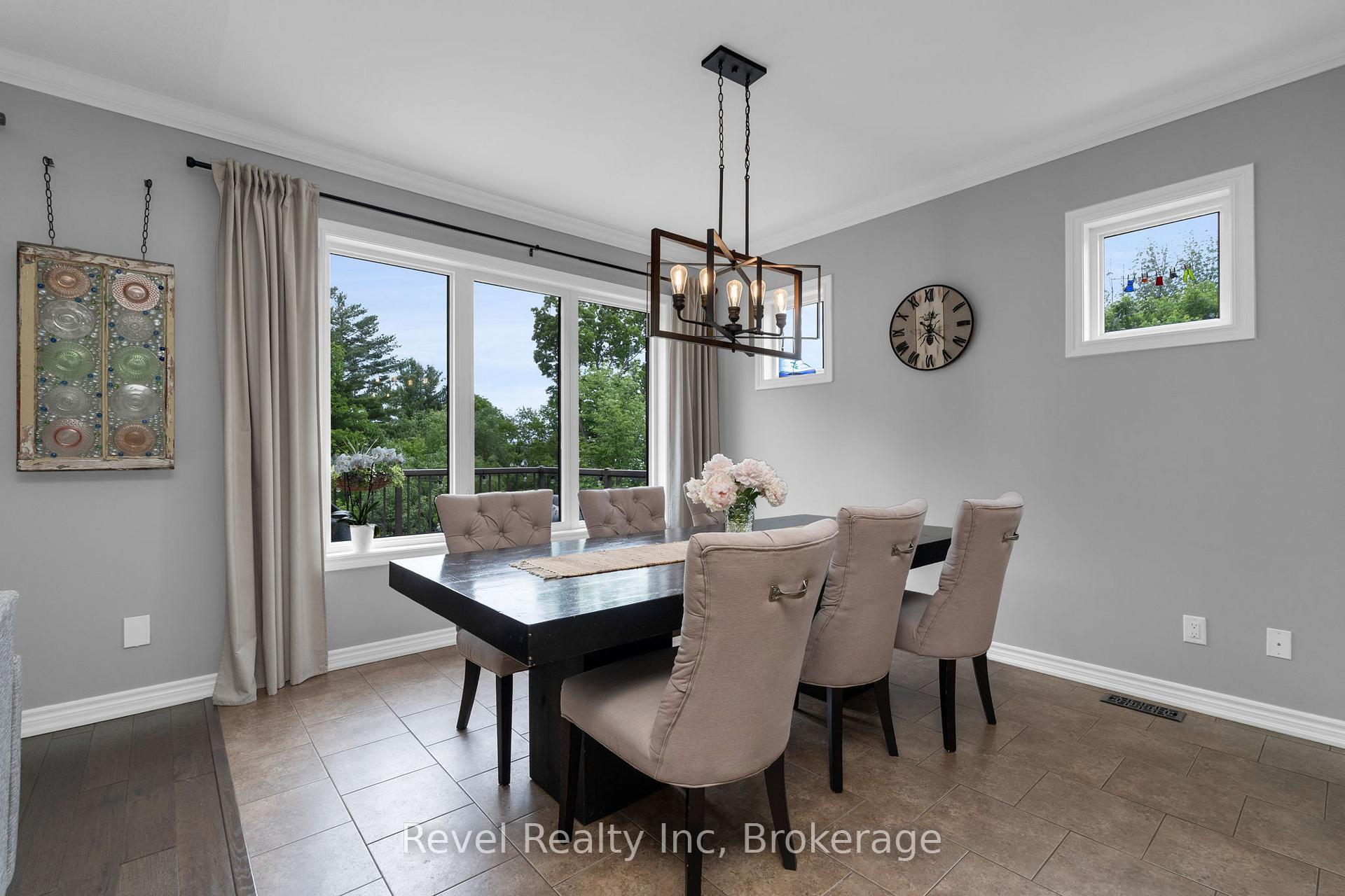 Photo 10 of 413 Russ Howard Drive, Midland — HOMEH