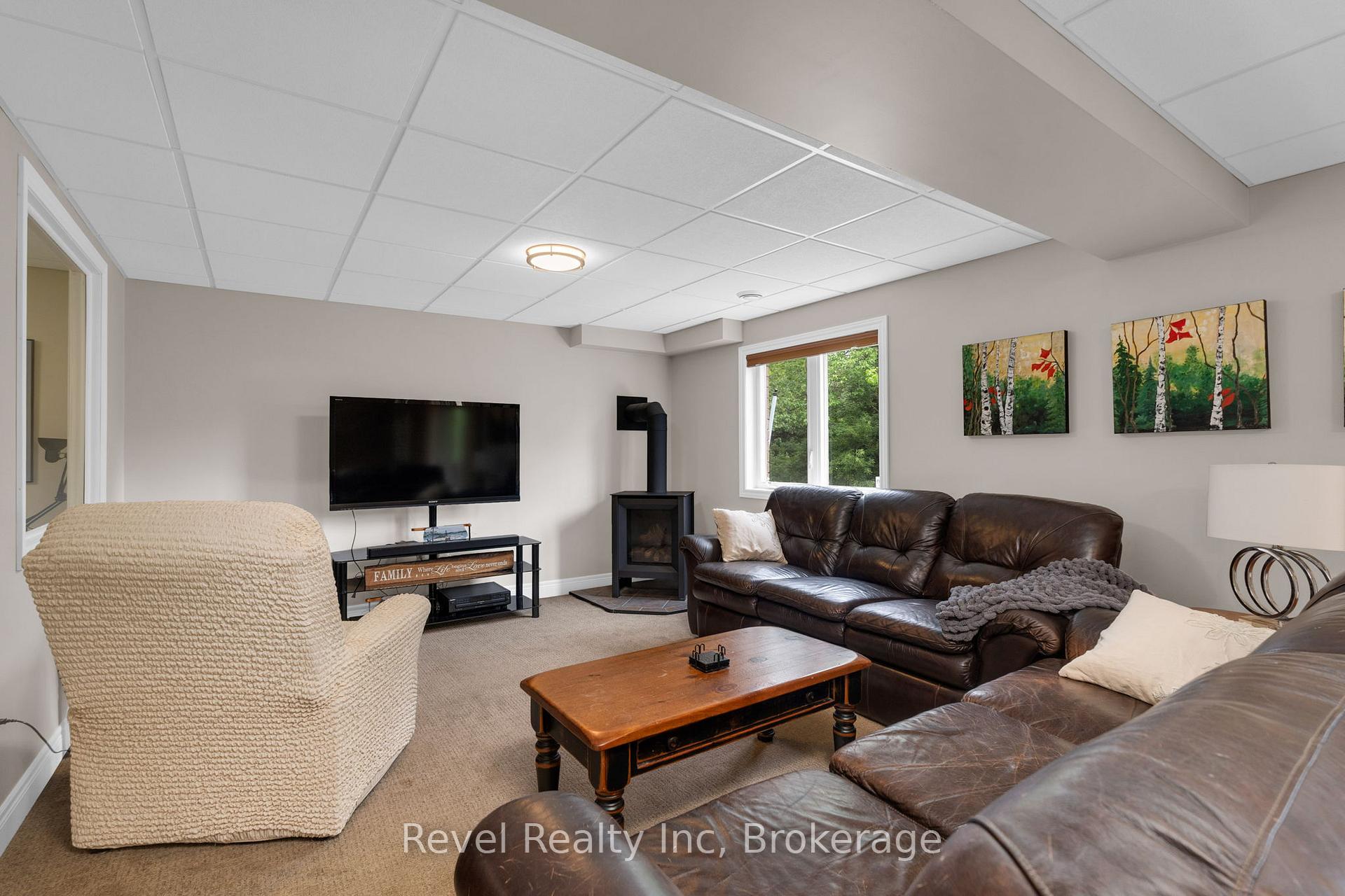 Photo 18 of 413 Russ Howard Drive, Midland — HOMEH