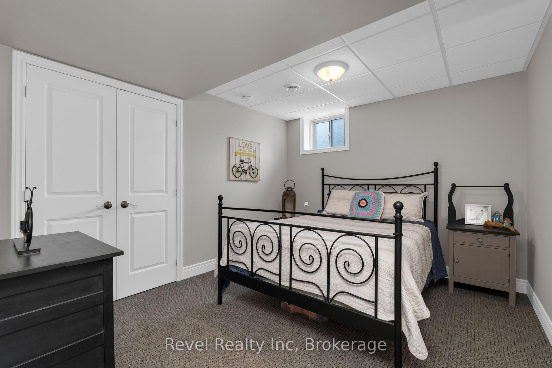 Photo 21 of 413 Russ Howard Drive, Midland — HOMEH