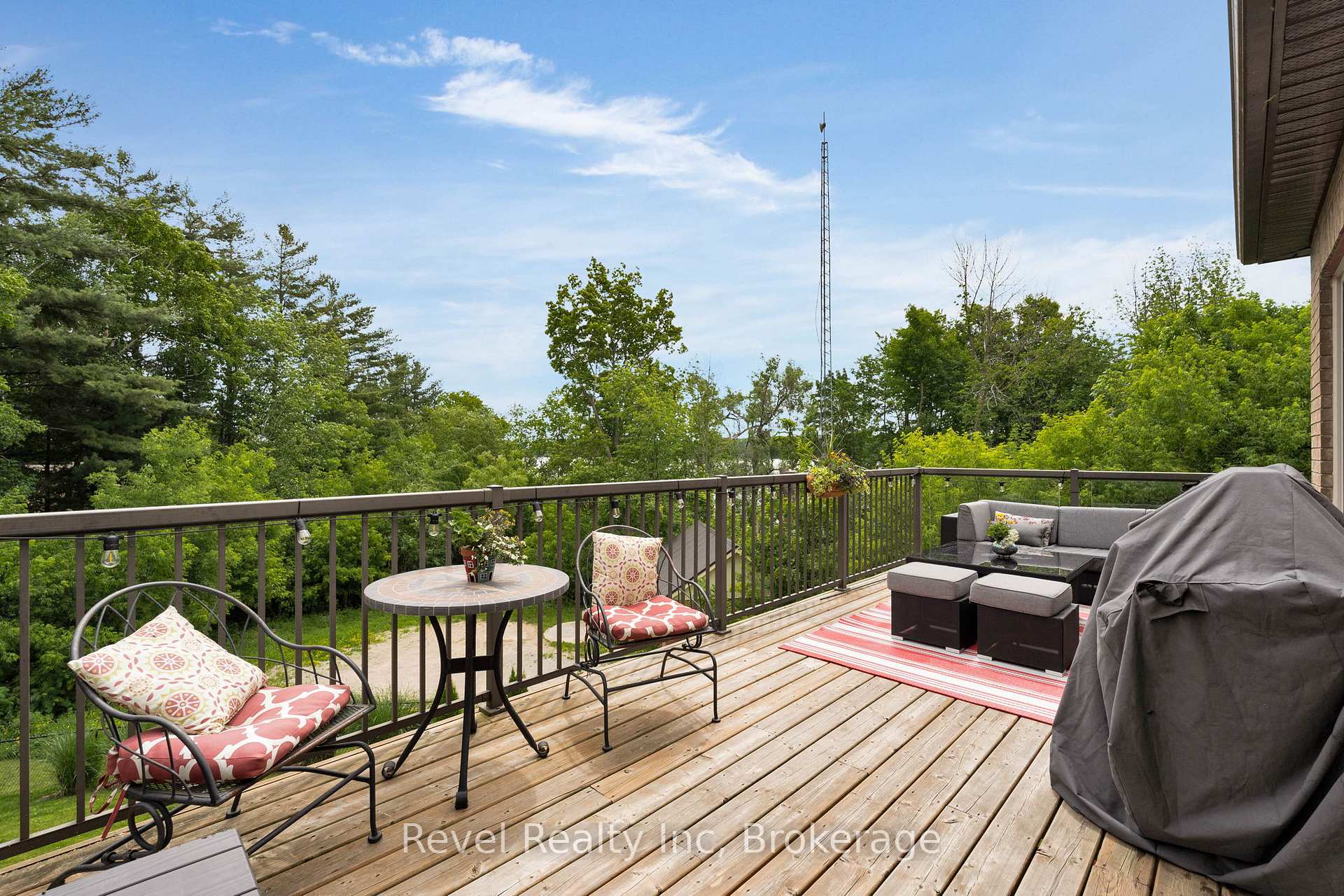 Photo 23 of 413 Russ Howard Drive, Midland — HOMEH