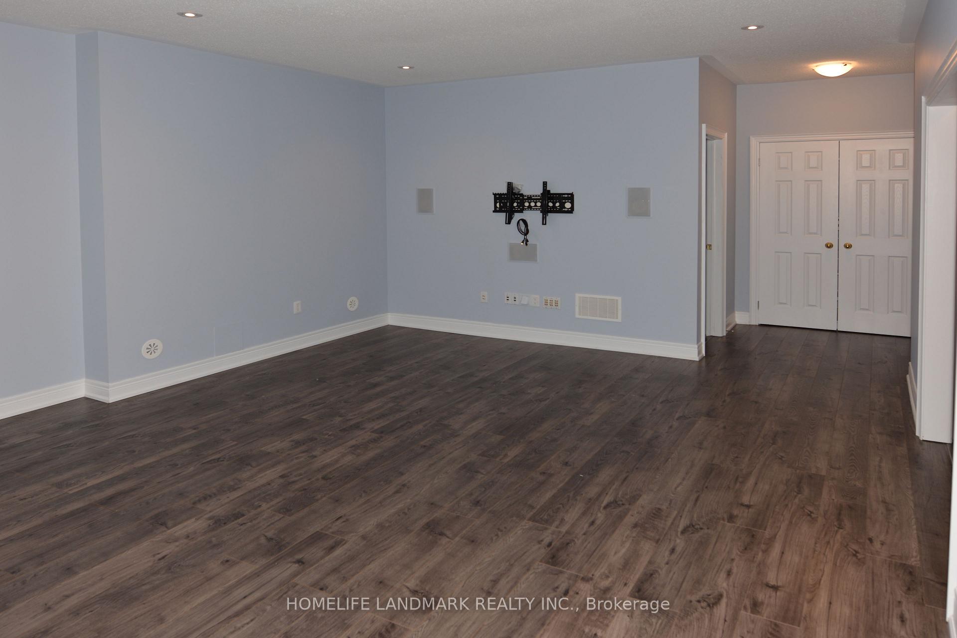 Photo 2 of 63 Rouge Valley Drive, Markham, Unionville — HOMEH